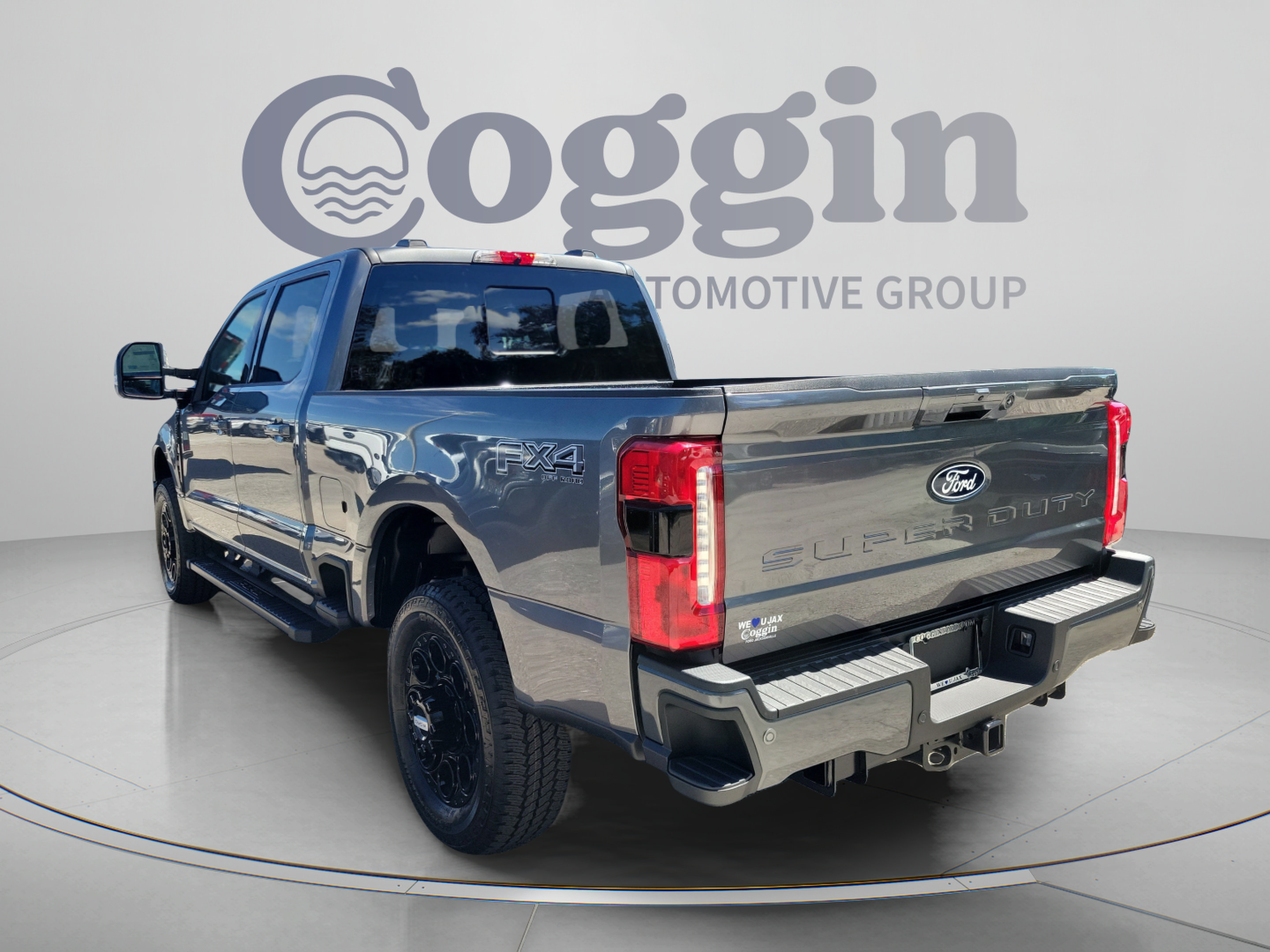 New 2027 Ford F-250 LARIAT Truck Crew Cab