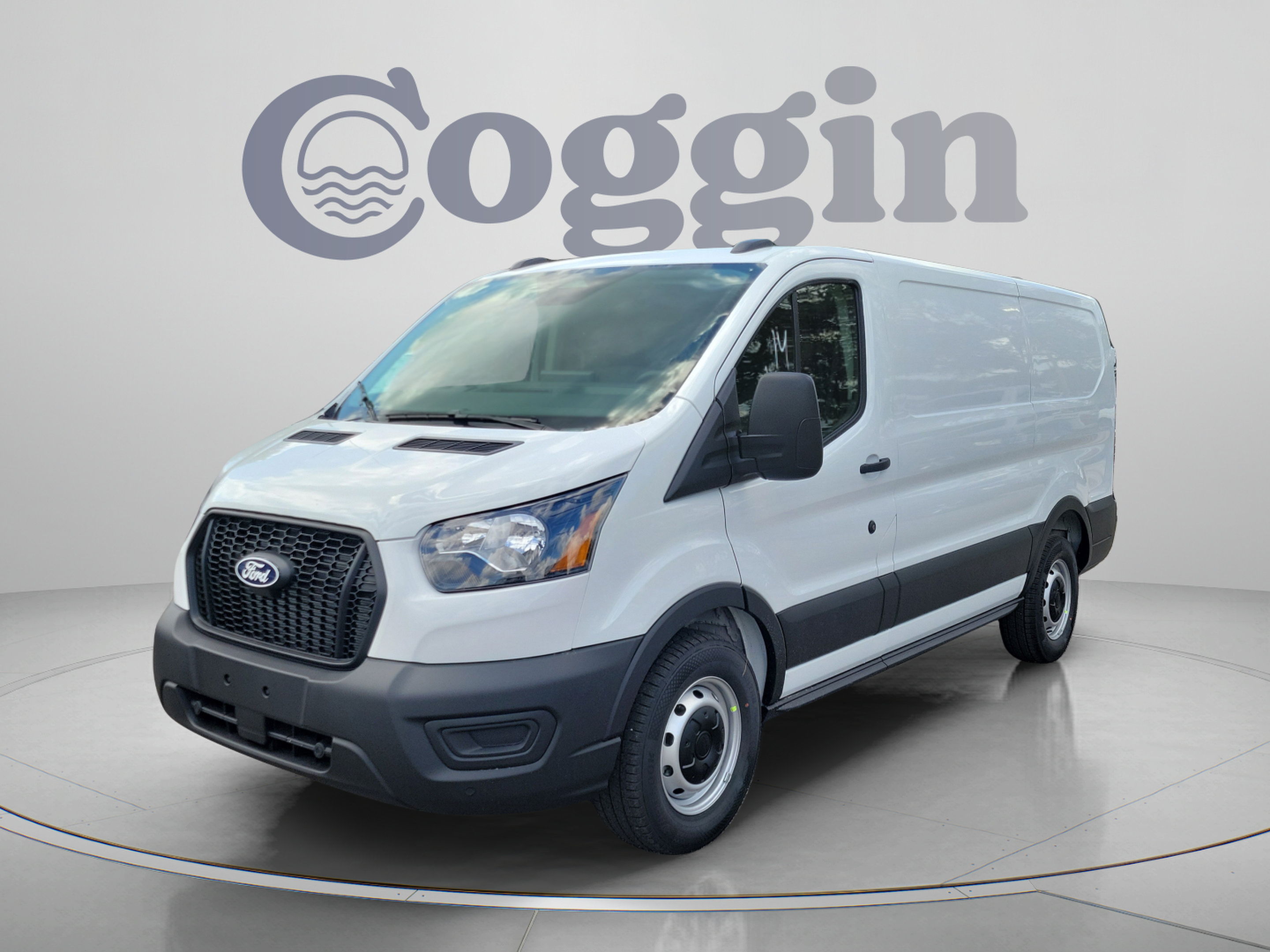  Ford Transit-150 Cargo