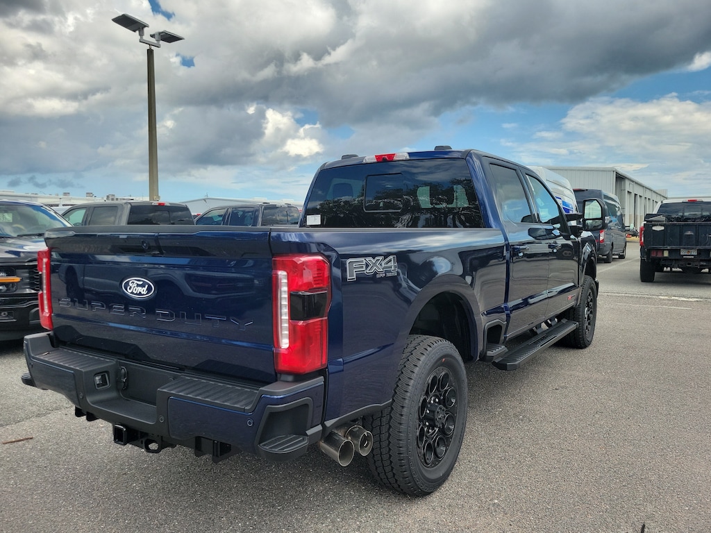 New 2027 Ford F-250 LARIAT Truck Crew Cab
