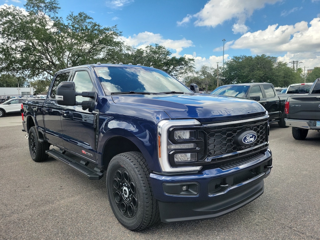 New 2027 Ford F-250 LARIAT Truck Crew Cab