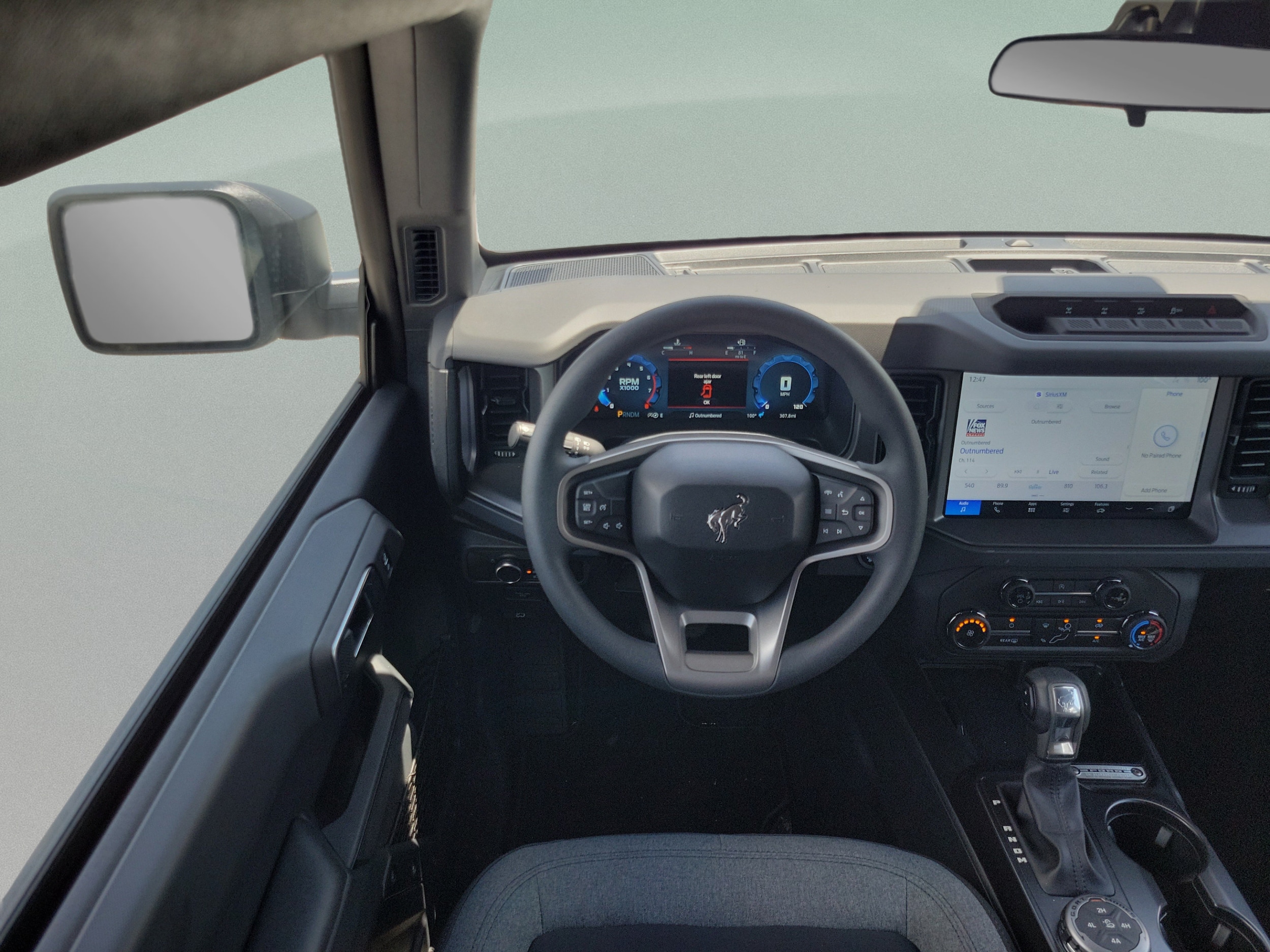 2025 Ford Bronco 4-Door Base - Photo 6