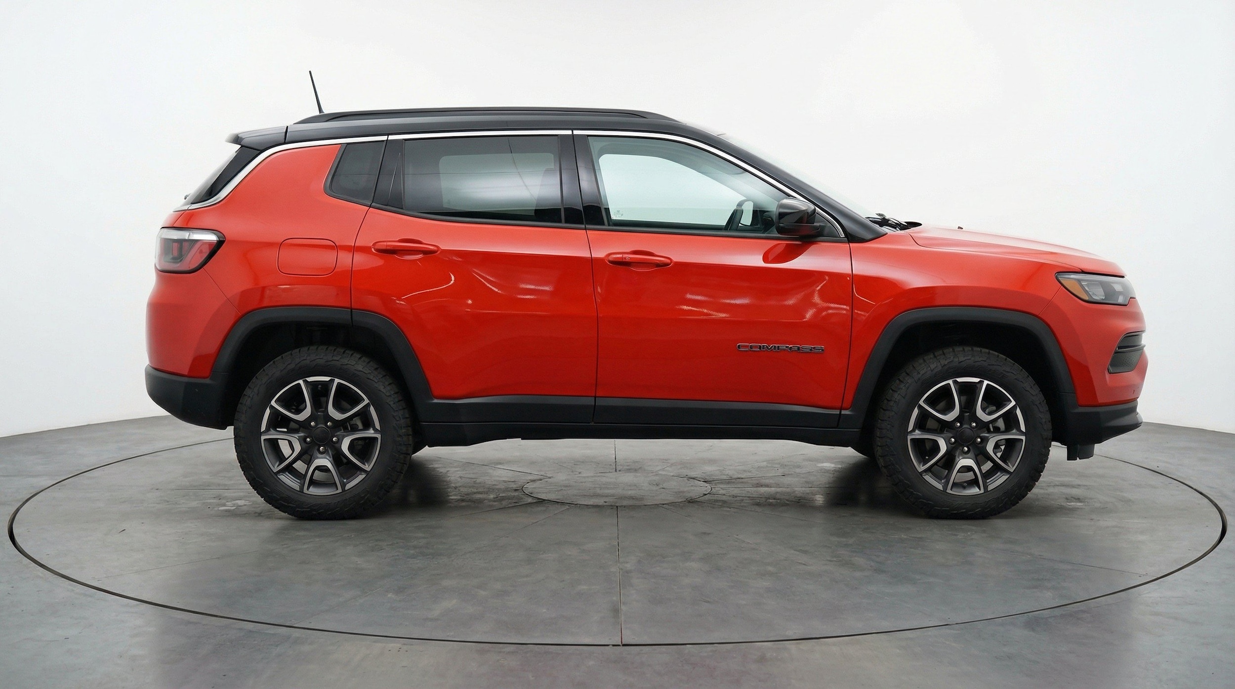 Thumbnail: 2025 Jeep Compass - 10