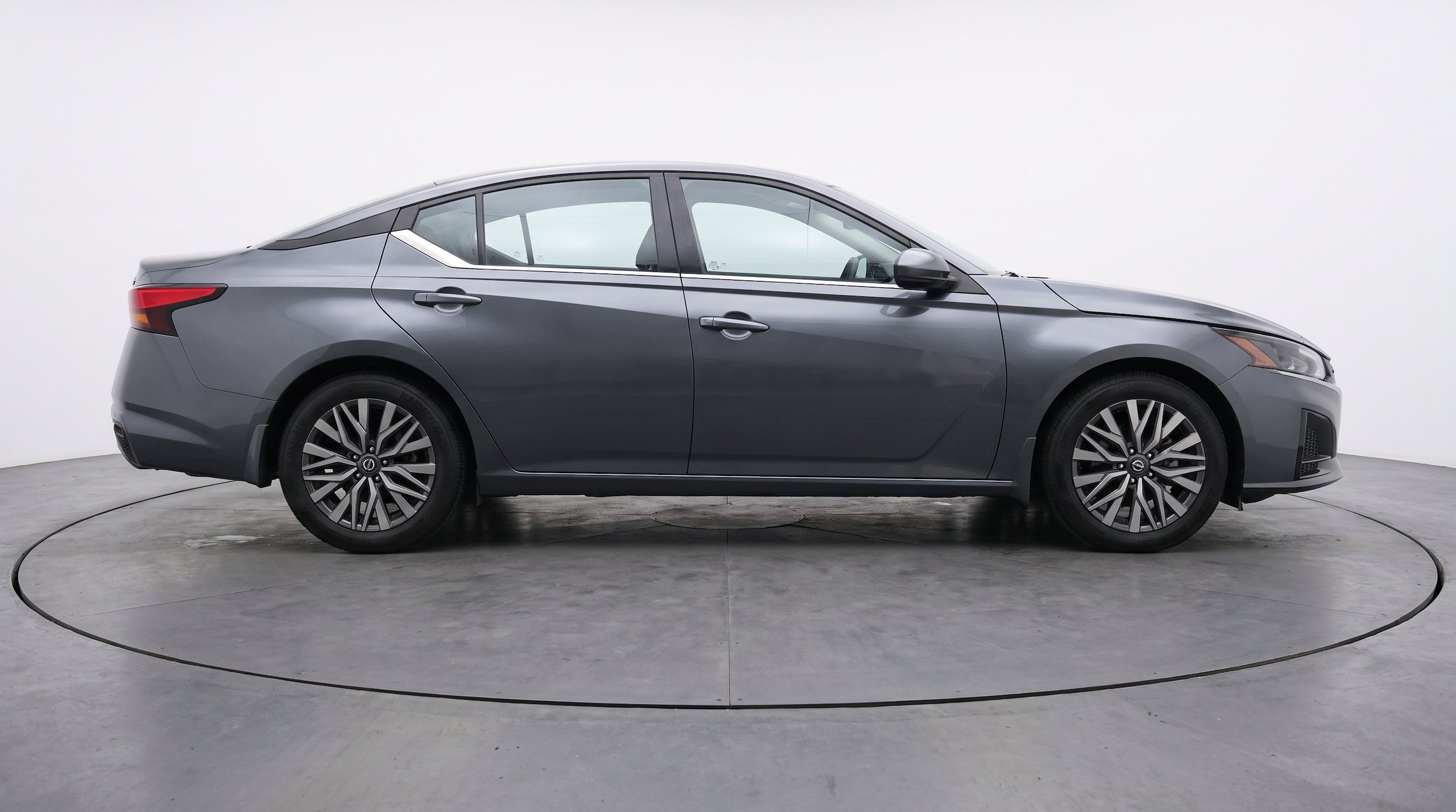 Thumbnail: 2025 Nissan Altima - 10