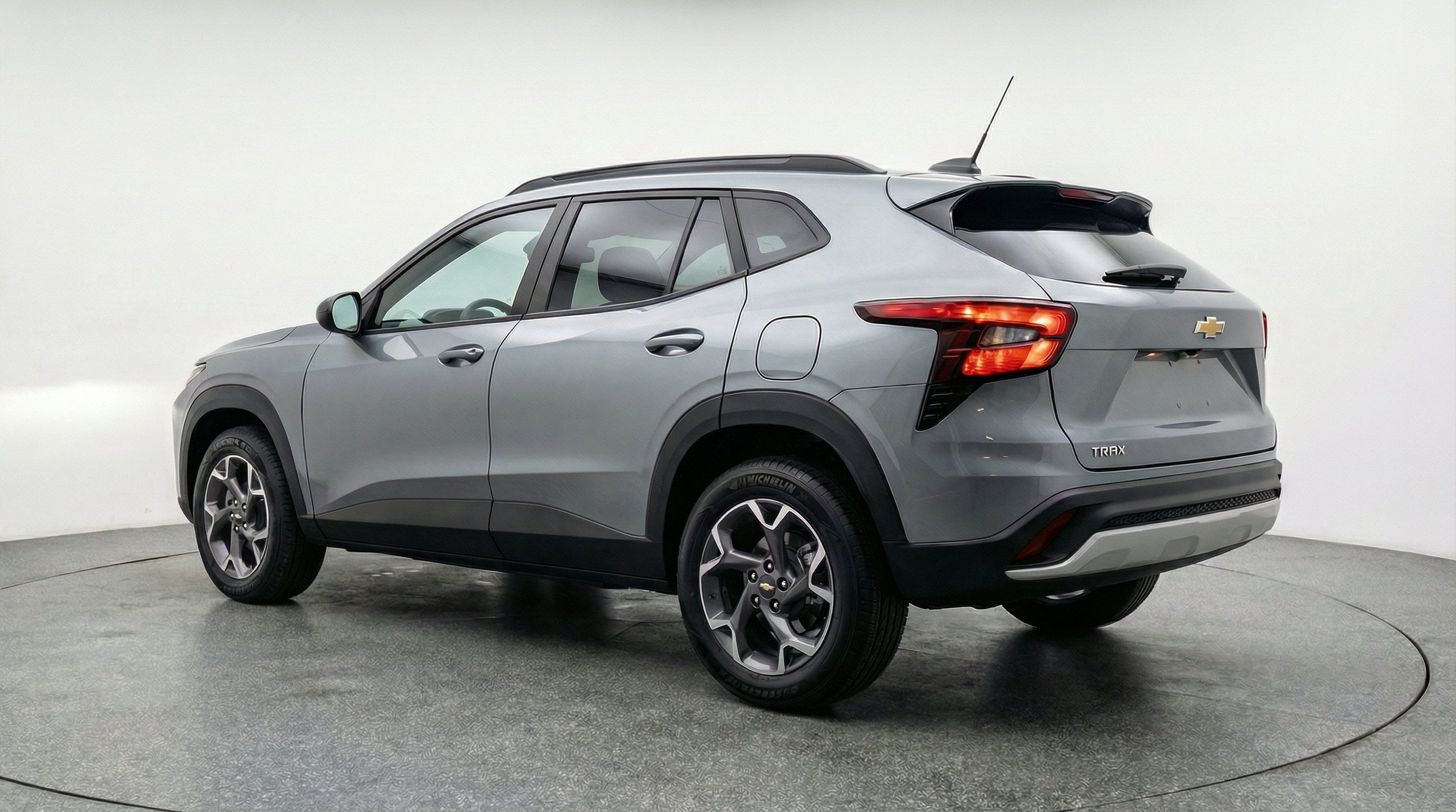 Thumbnail: 2025 Chevrolet Trax - 6