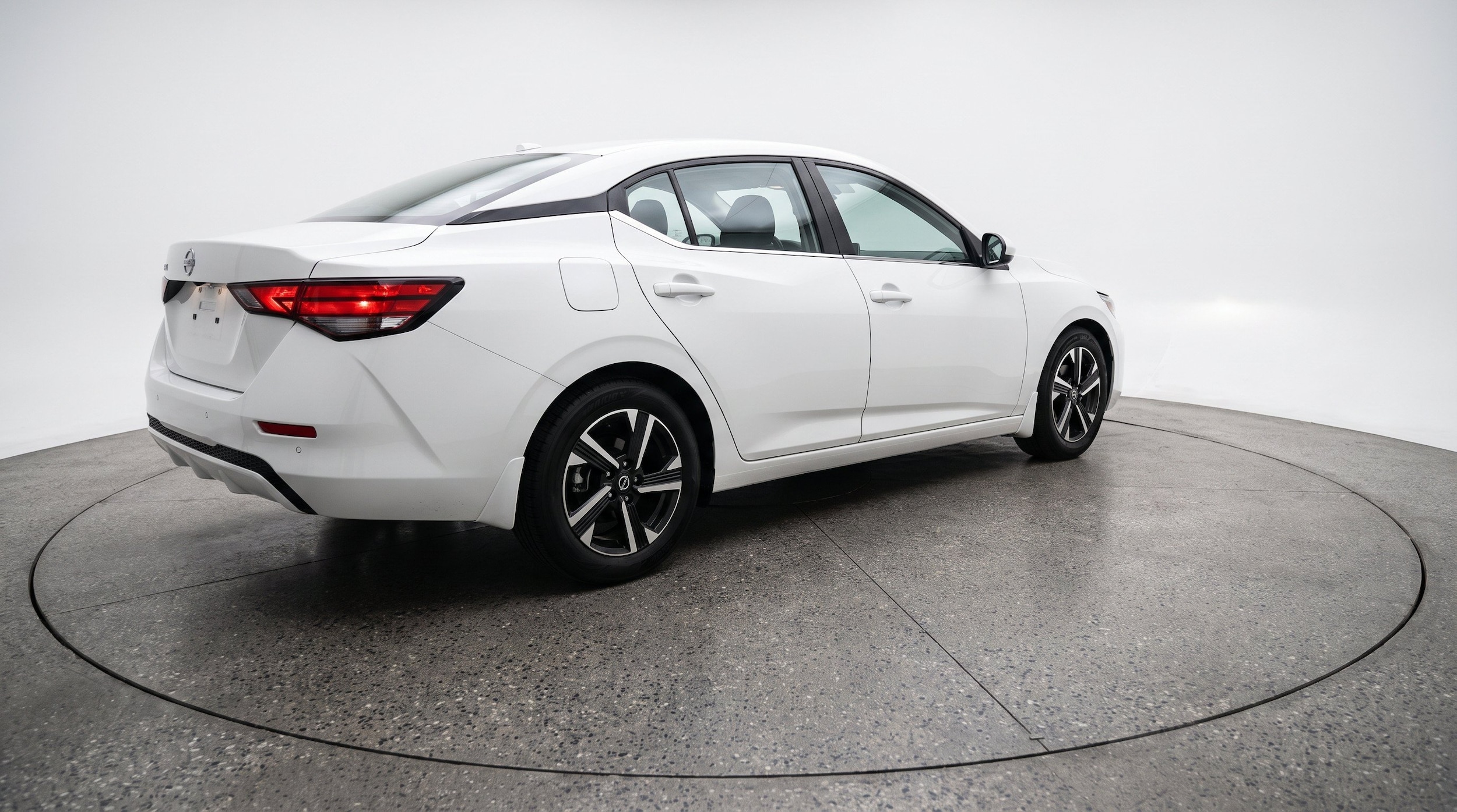Thumbnail: 2025 Nissan Sentra - 9