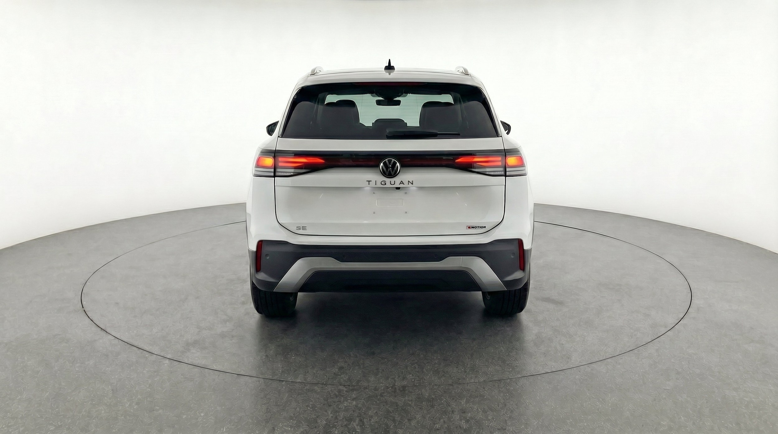 Thumbnail: 2026 Volkswagen Tiguan - 7