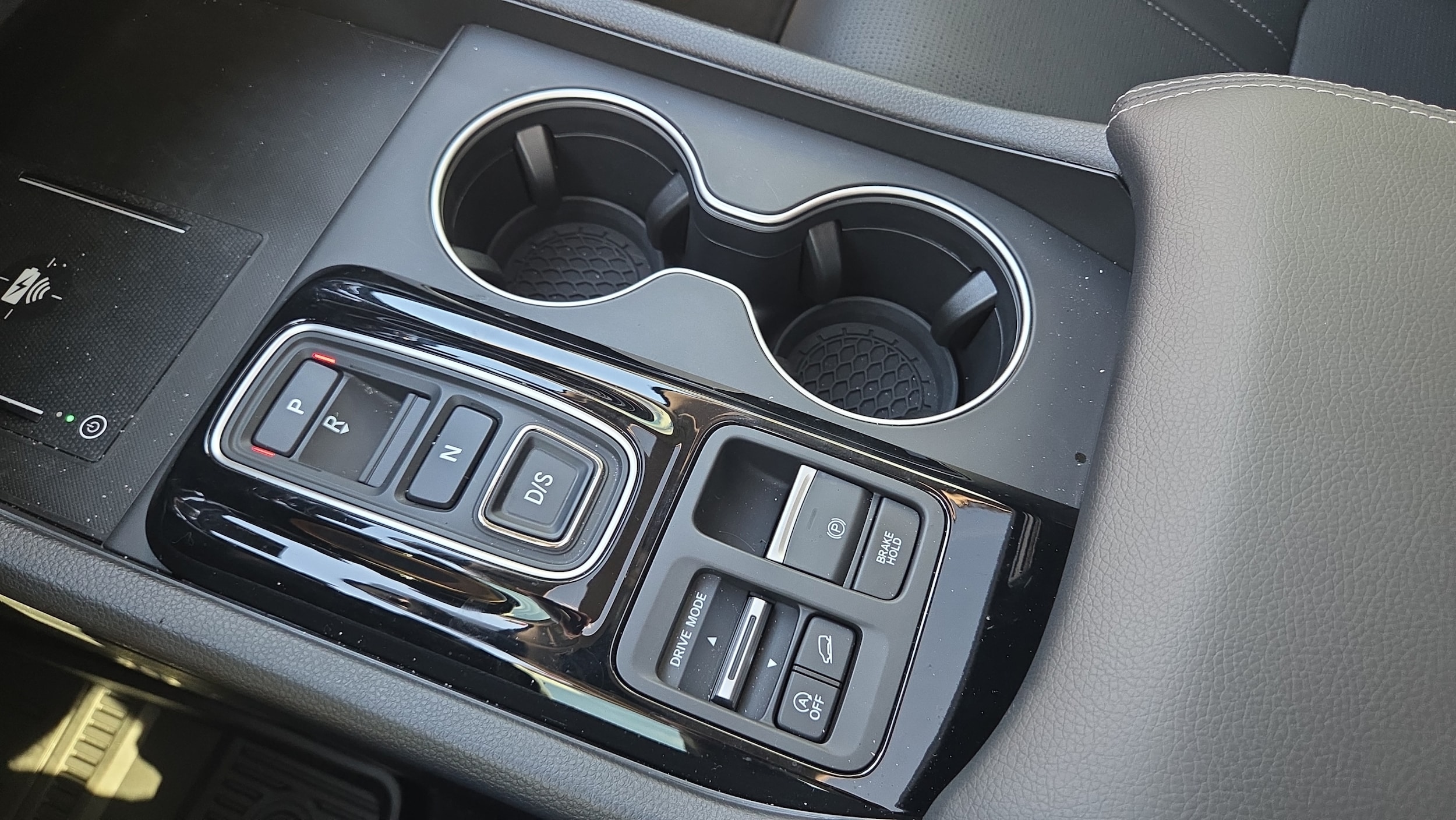 2025 Honda Pilot Elite - Photo 37