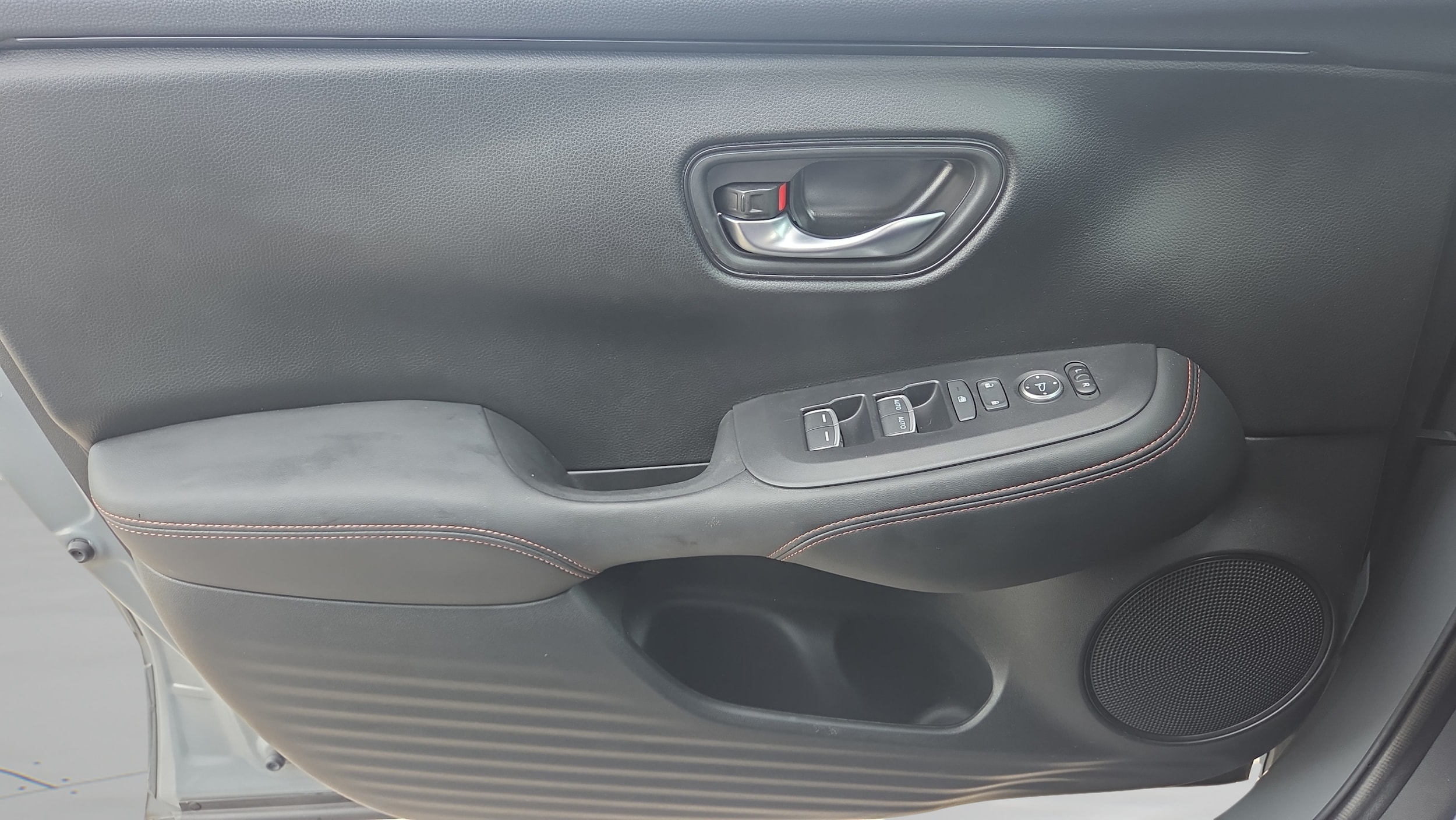2024 Honda HR-V Sport - Photo 32