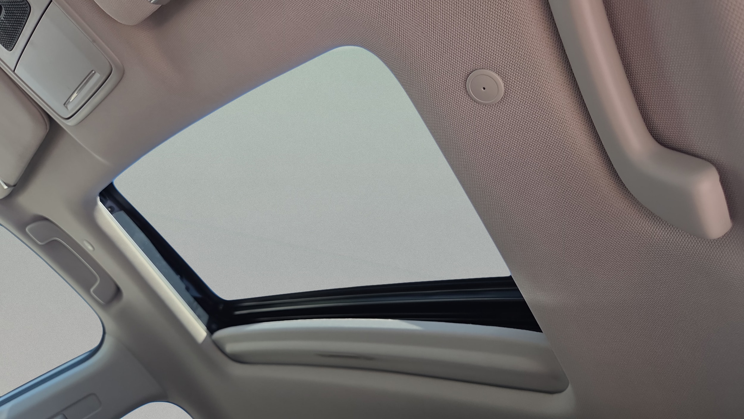 2024 Honda CR-V EX - Photo 11
