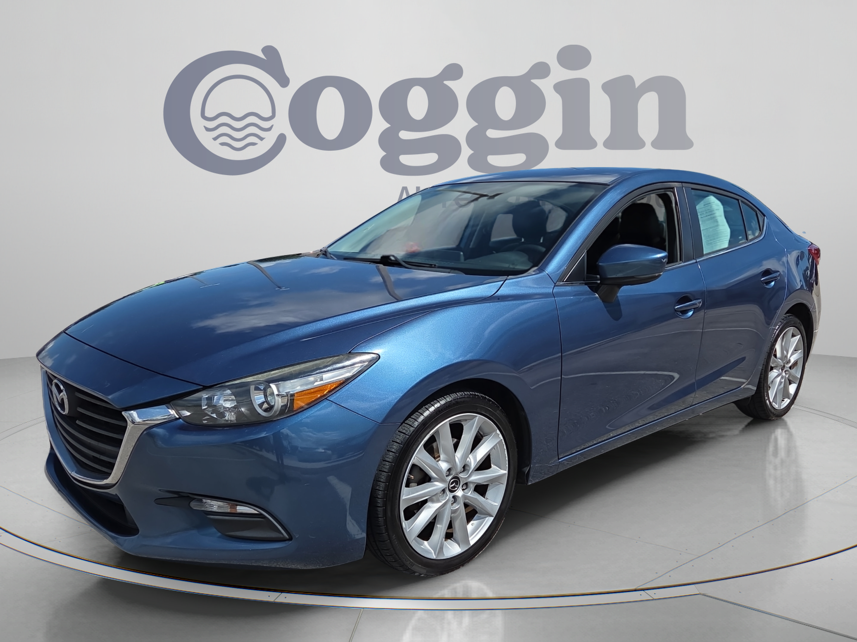 Used 2017 Mazda Mazda3 4-Door Touring Touring Auto