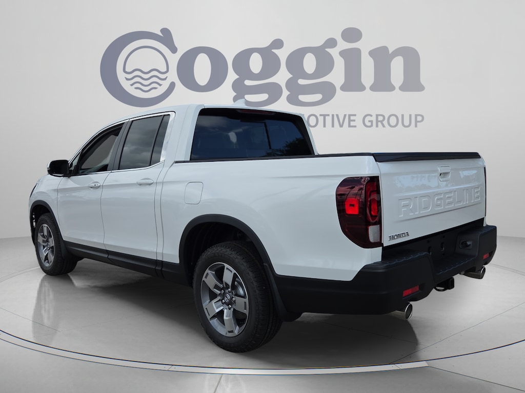 New 2026 Honda Ridgeline RTL Truck Crew Cab