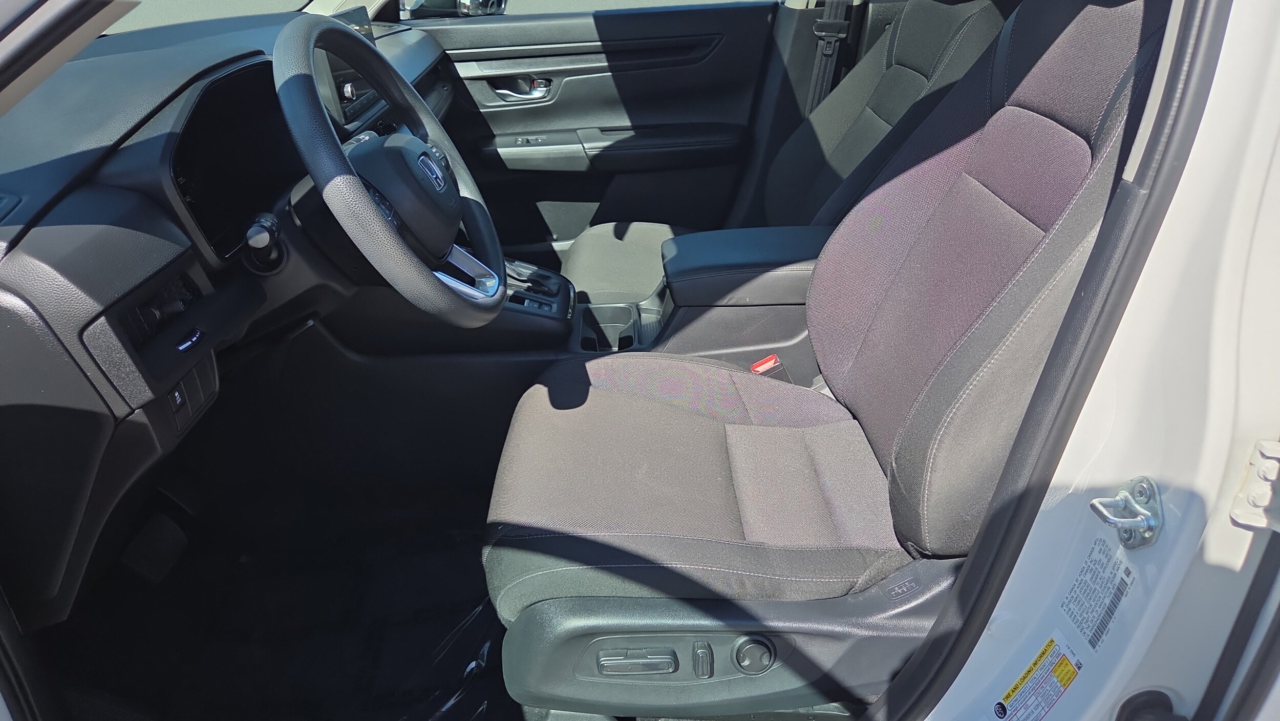 2024 Honda CR-V EX - Photo 12