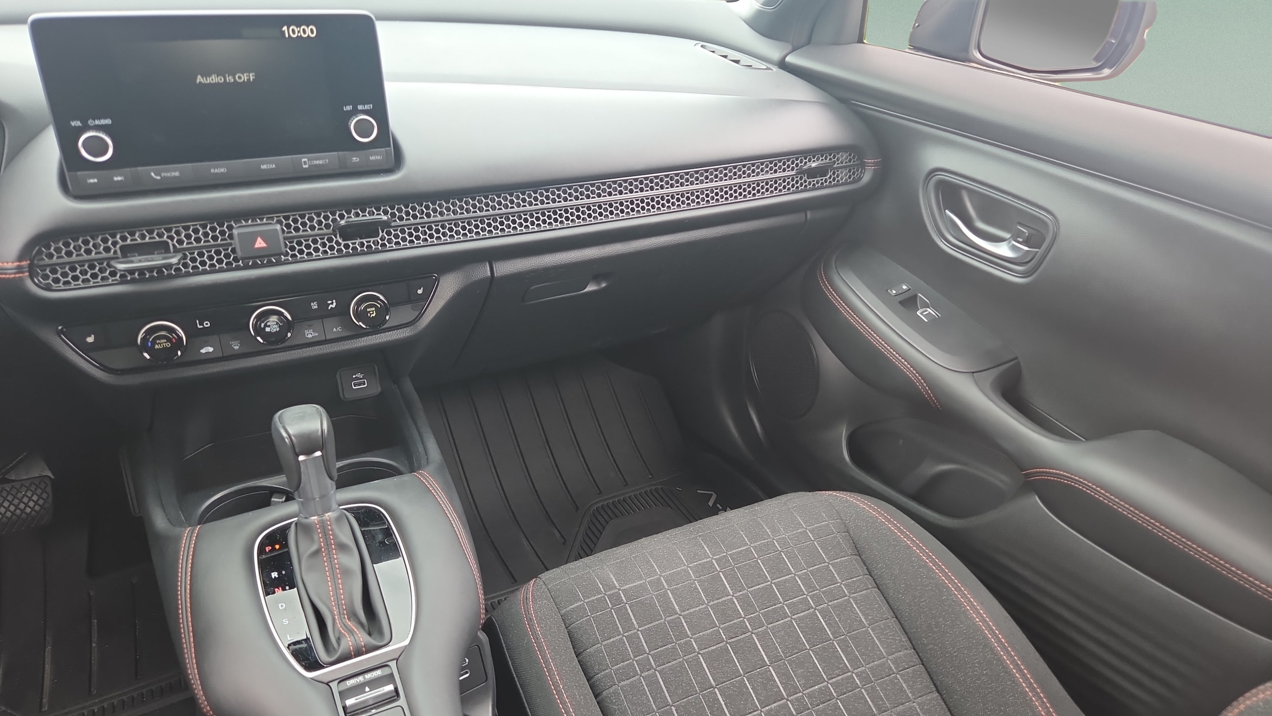 2024 Honda HR-V Sport - Photo 15