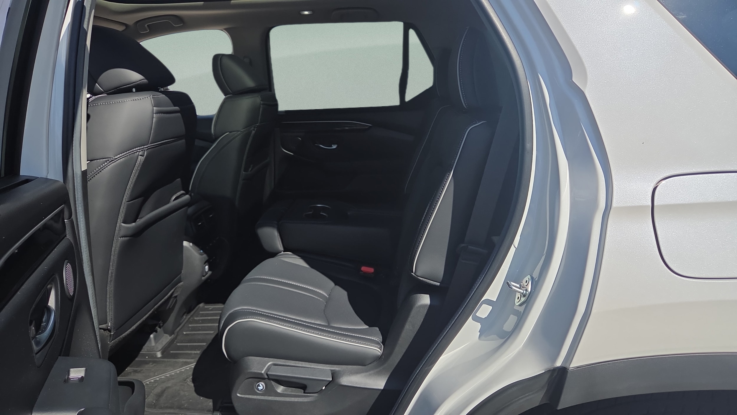 2025 Honda Pilot Elite - Photo 12