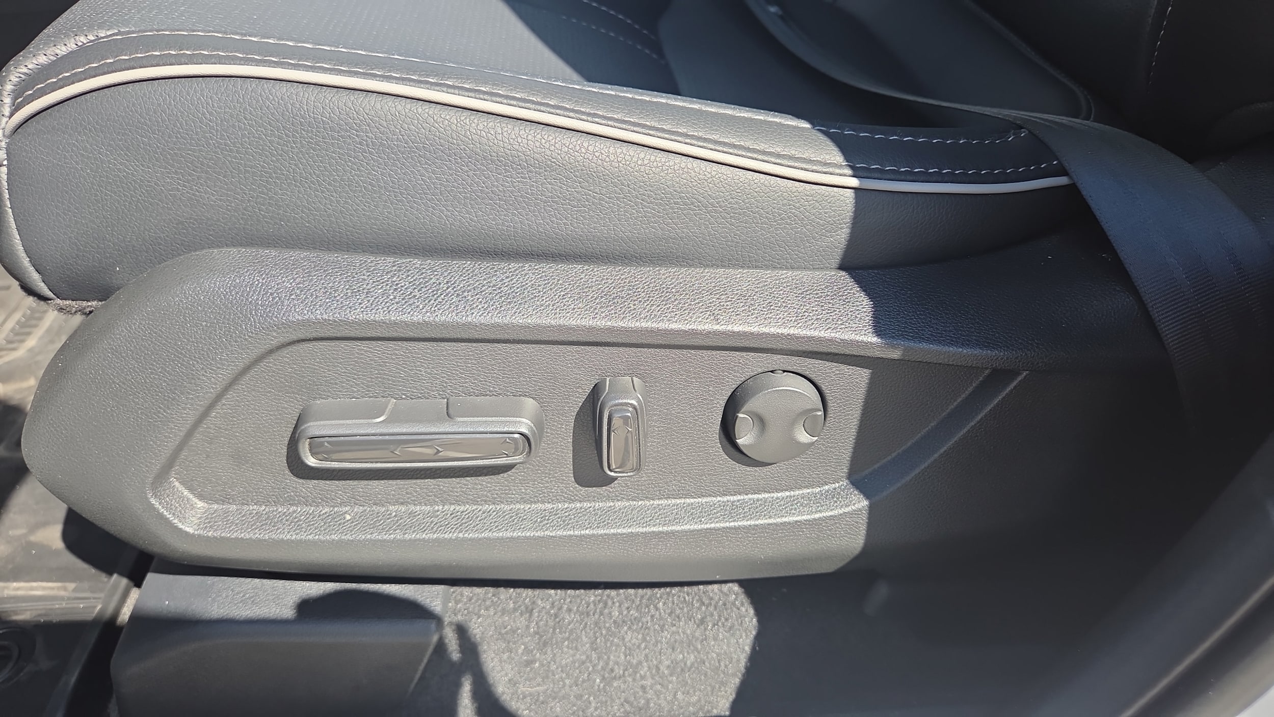 2025 Honda Pilot Elite - Photo 11