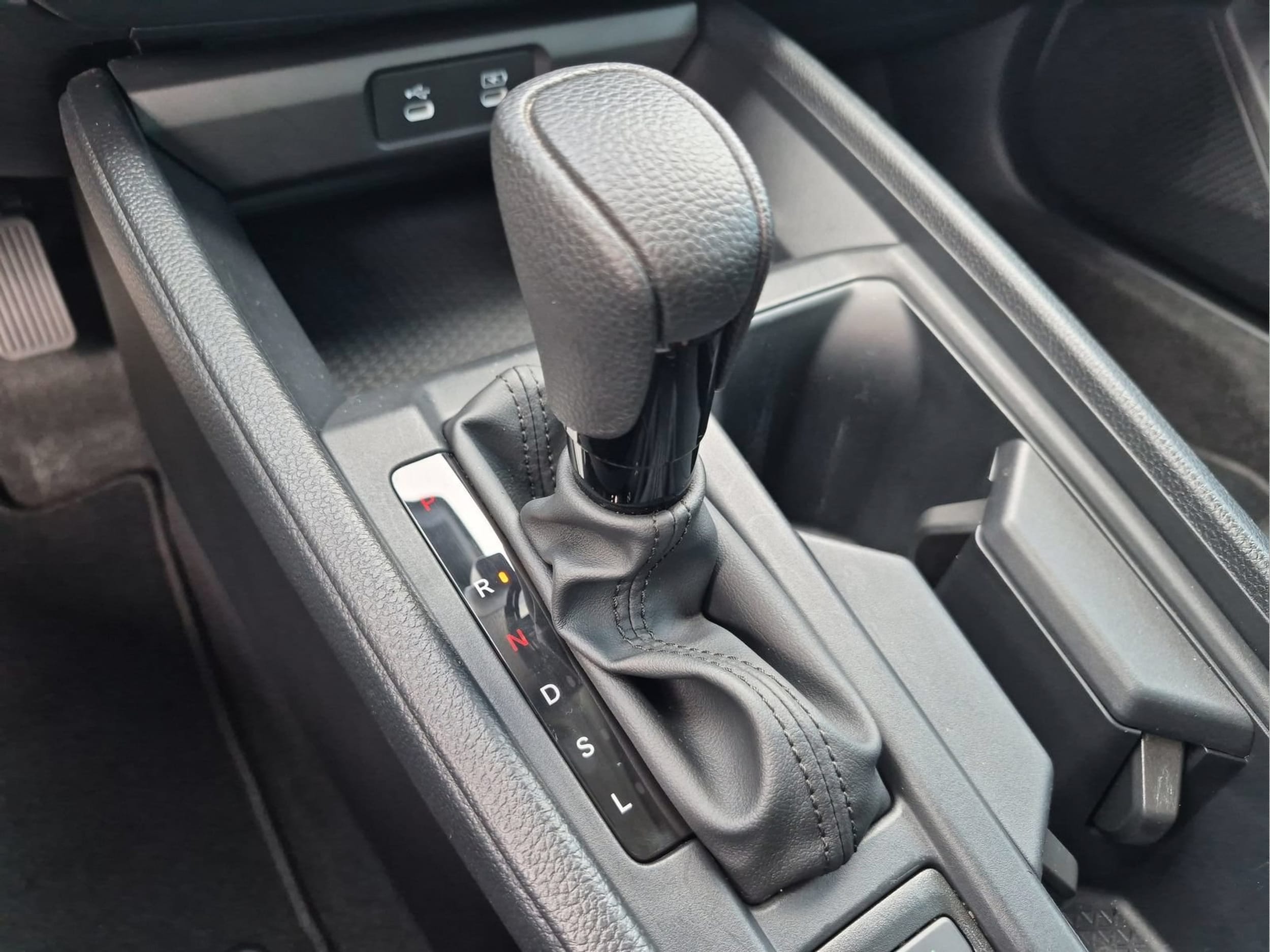 2024 Honda Accord LX - Photo 16