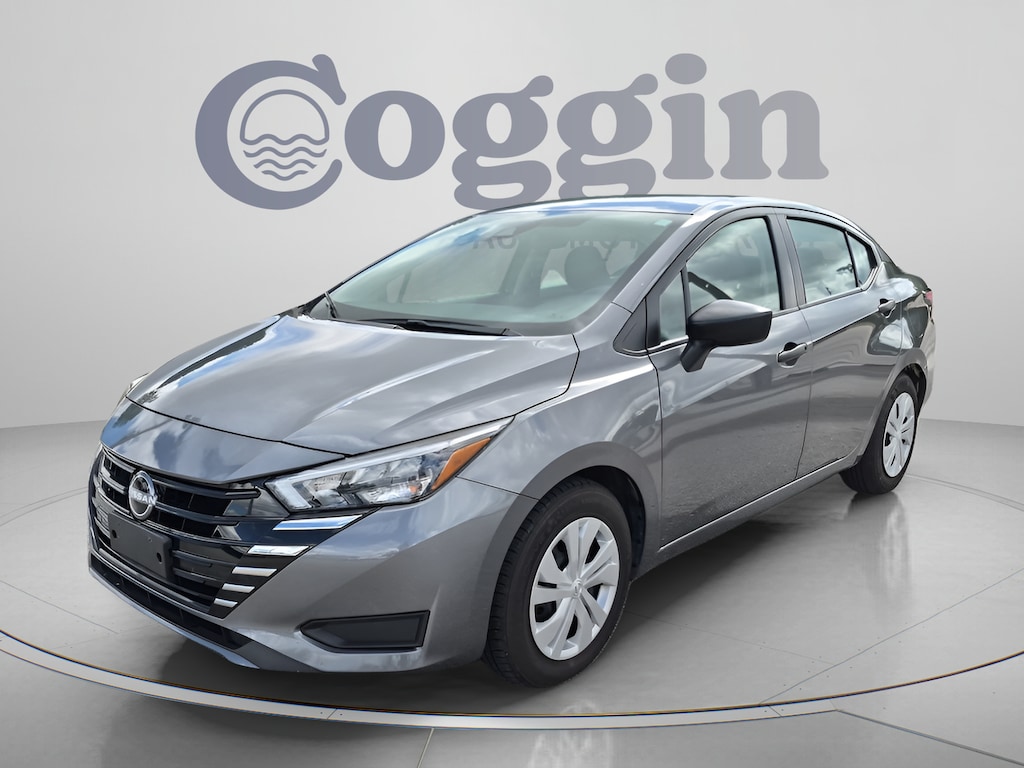 Used 2025 Nissan