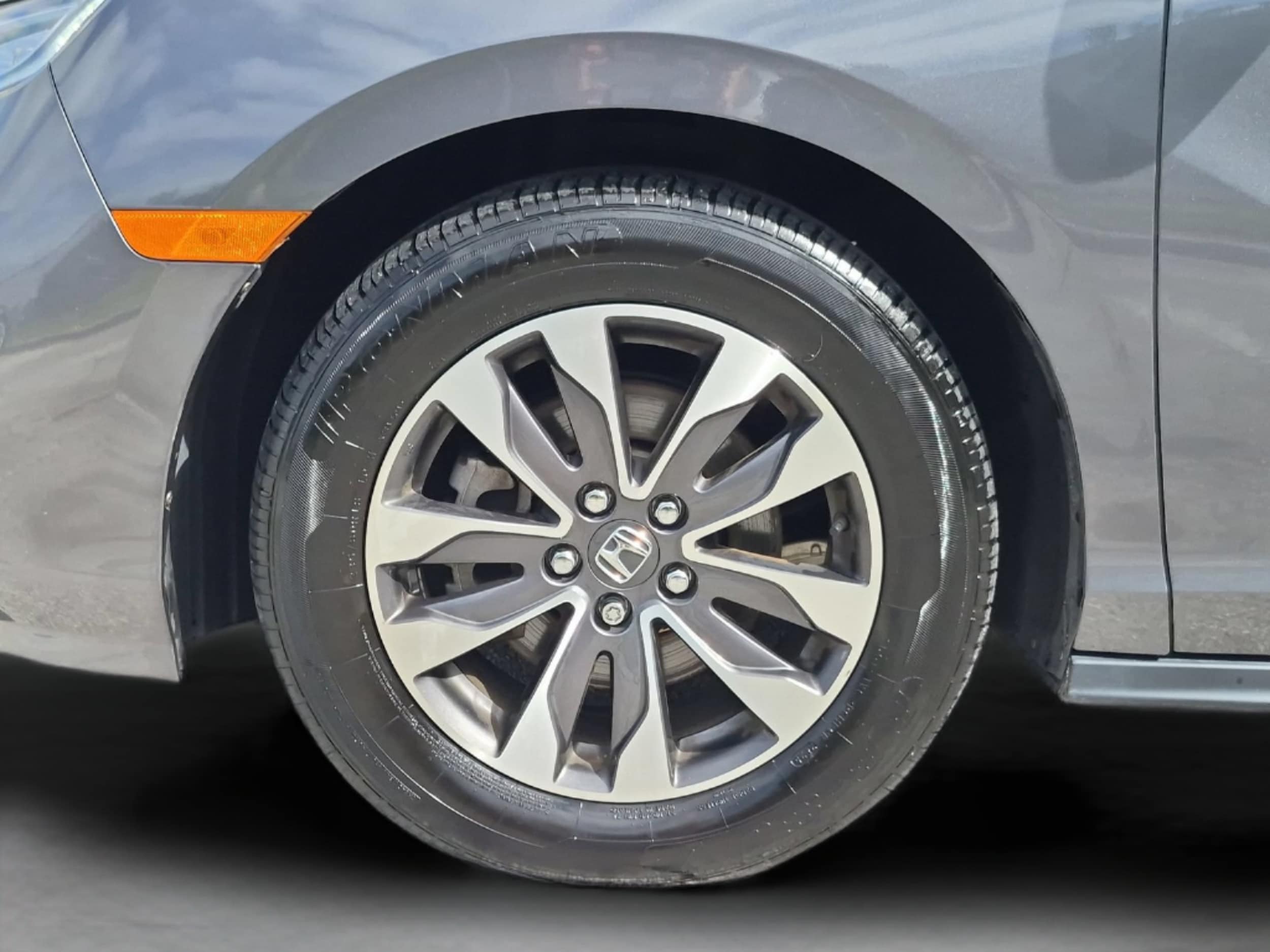2023 Honda Odyssey EX-L - Photo 27
