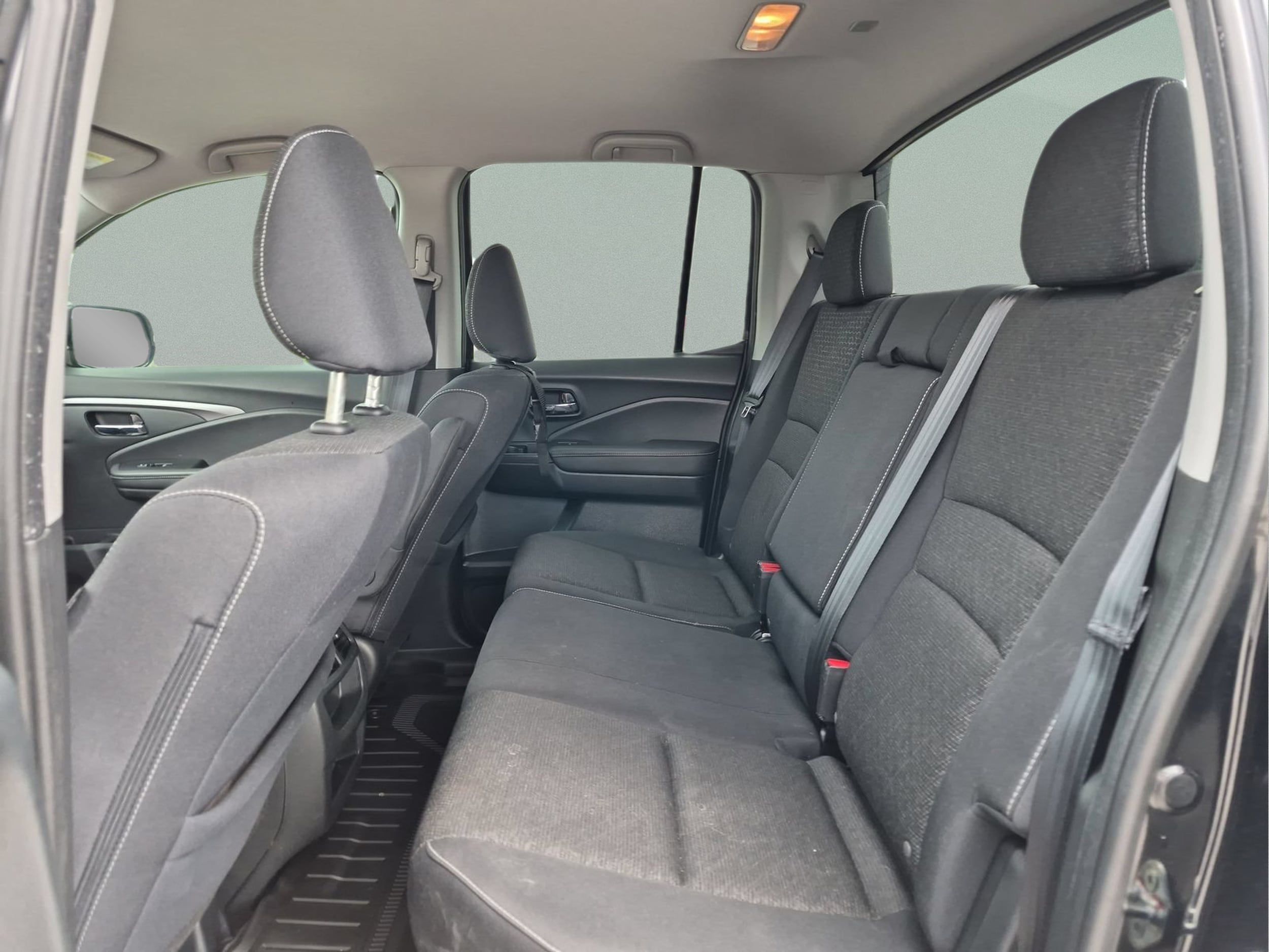 2023 Honda Ridgeline Sport - Photo 18
