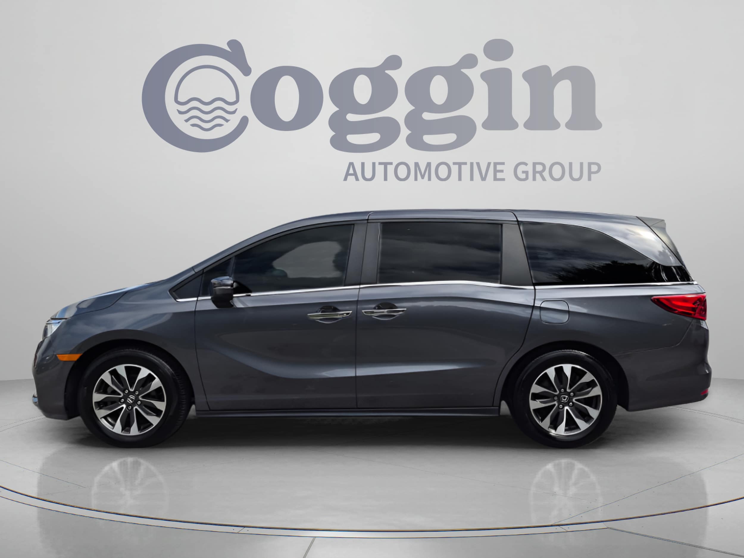 2023 Honda Odyssey EX-L - Photo 4