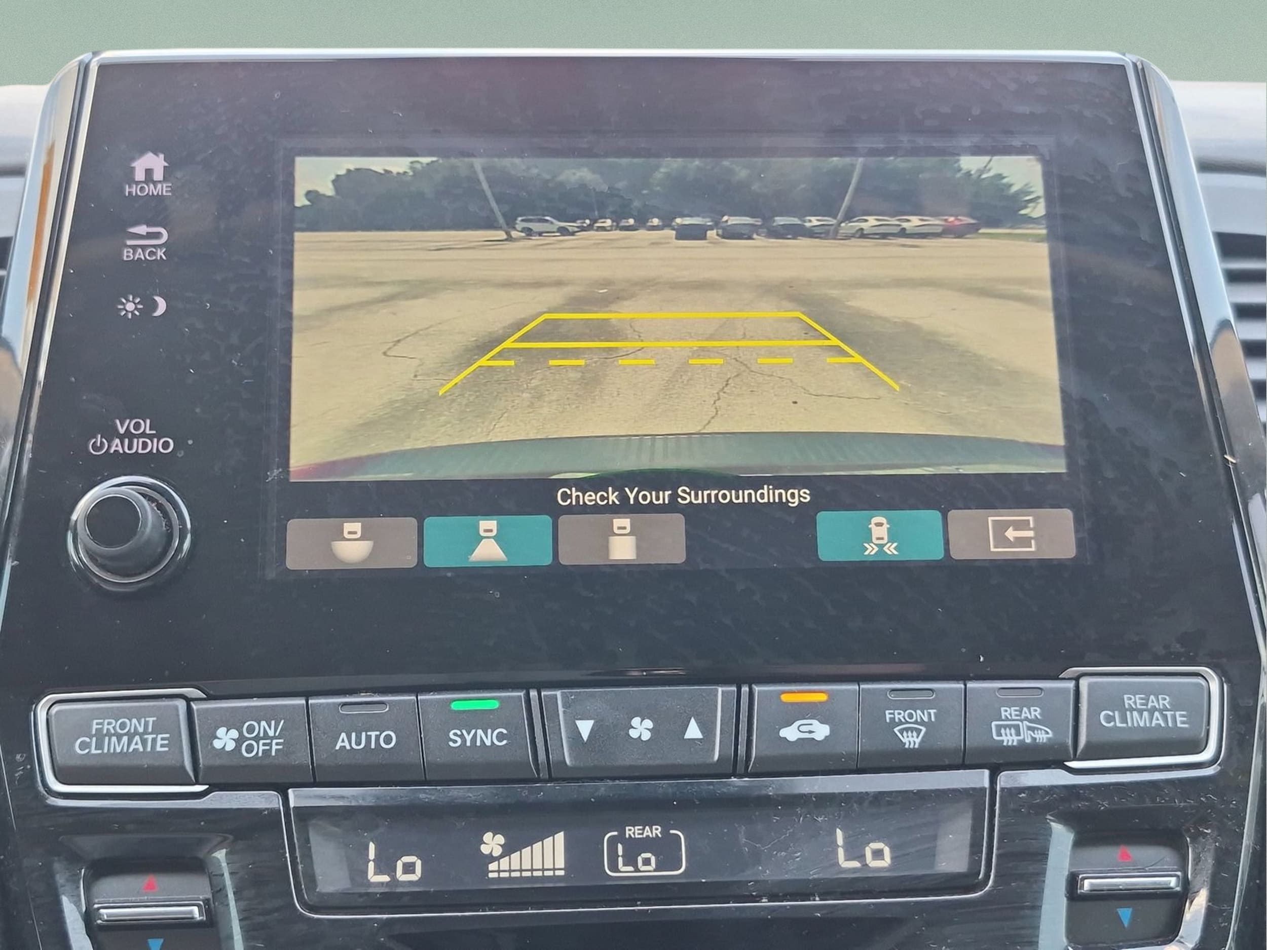 2021 Honda Odyssey Touring - Photo 25