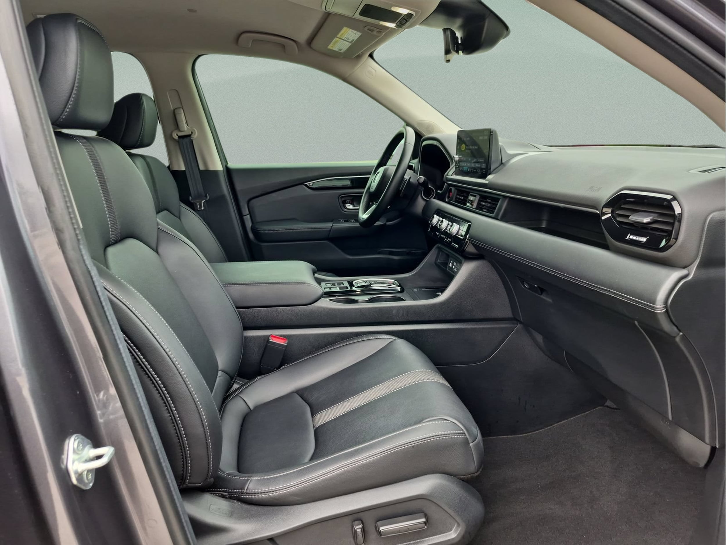 2024 Honda Pilot EX-L - Photo 21