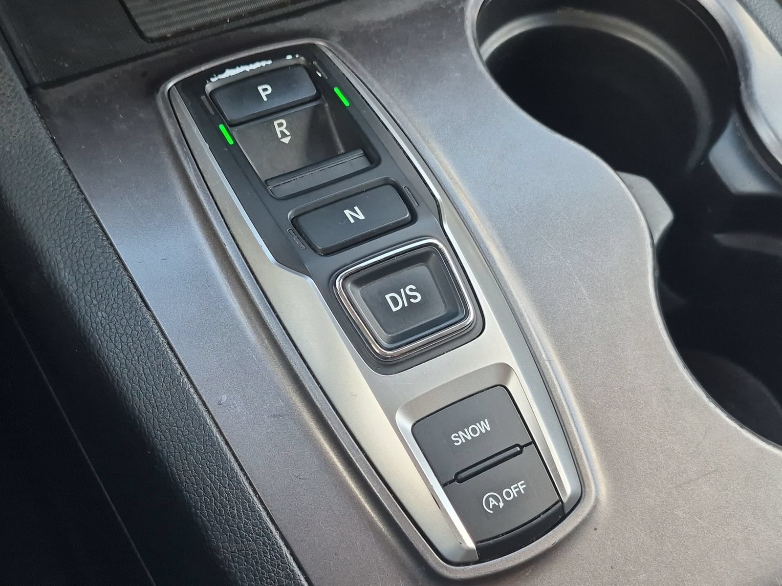 2021 Honda Pilot SE - Photo 16