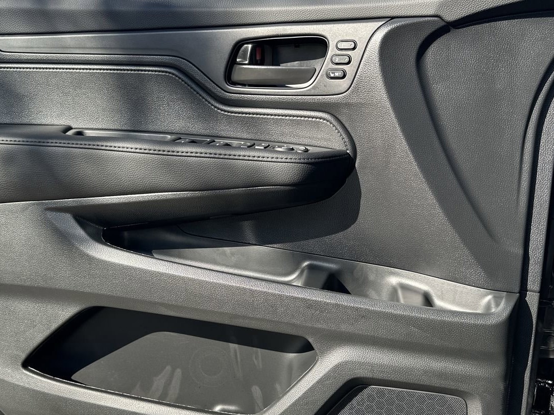 2026 Honda Odyssey Sport L - Photo 20