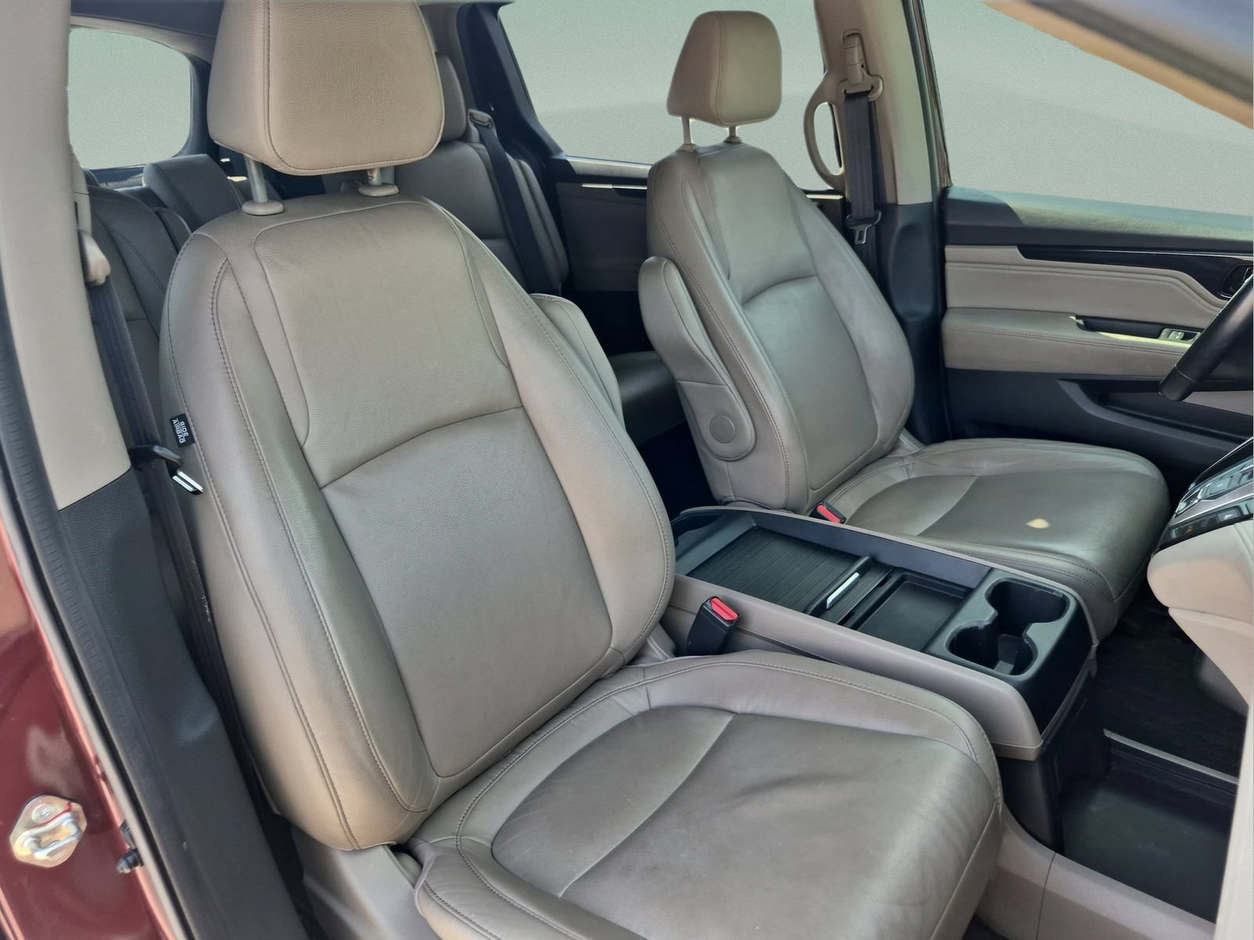 2021 Honda Odyssey Touring - Photo 19