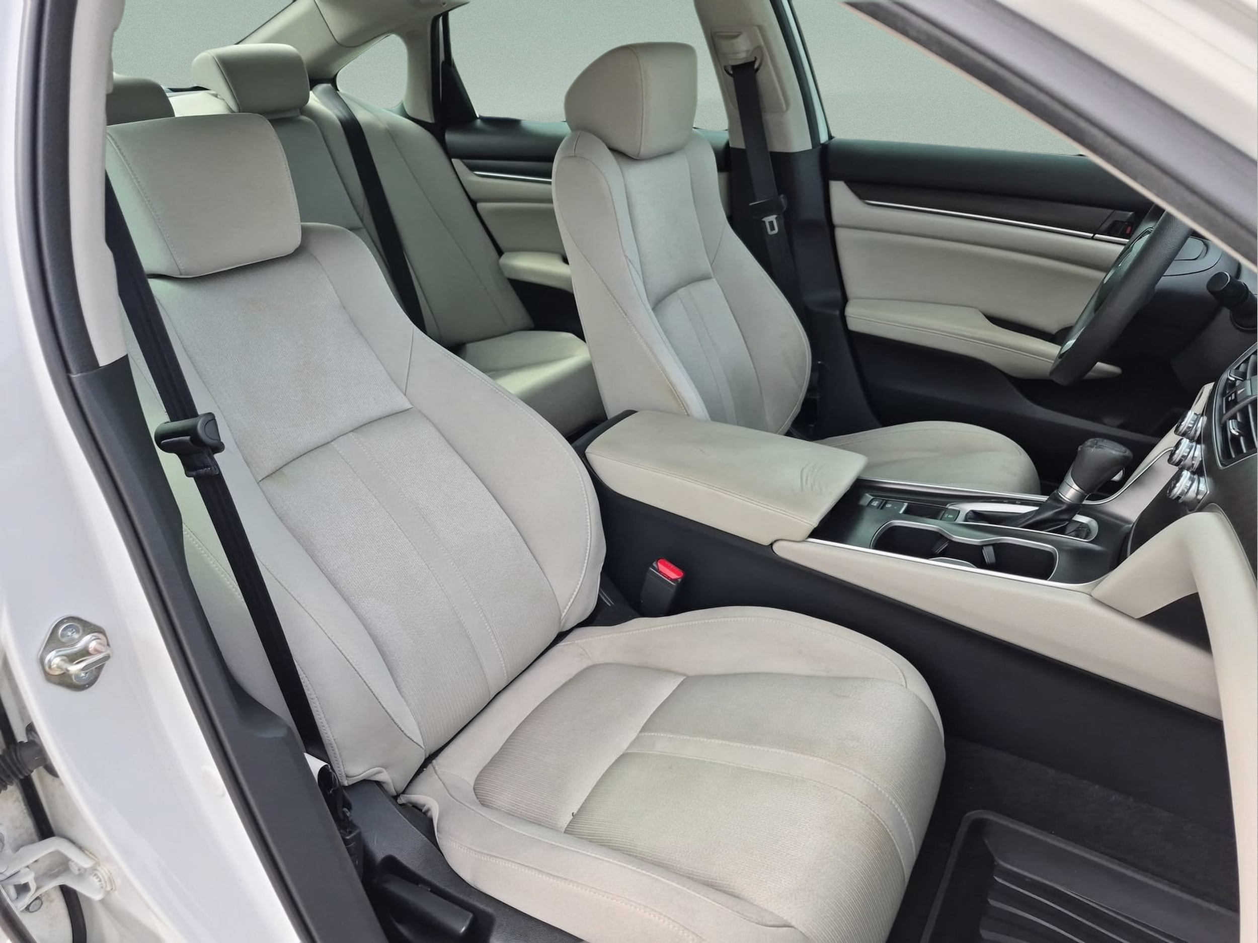 2018 Honda Accord EX - Photo 20