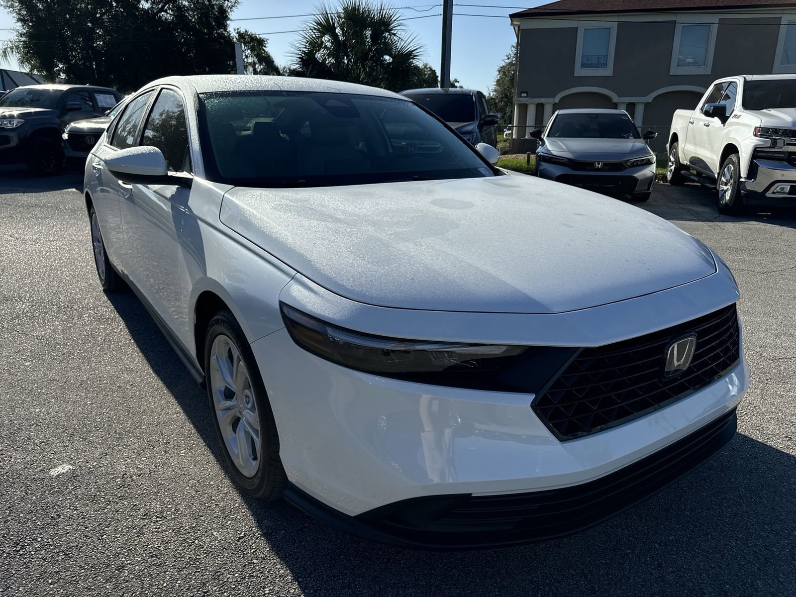 2025 Honda Accord LX - Photo 9