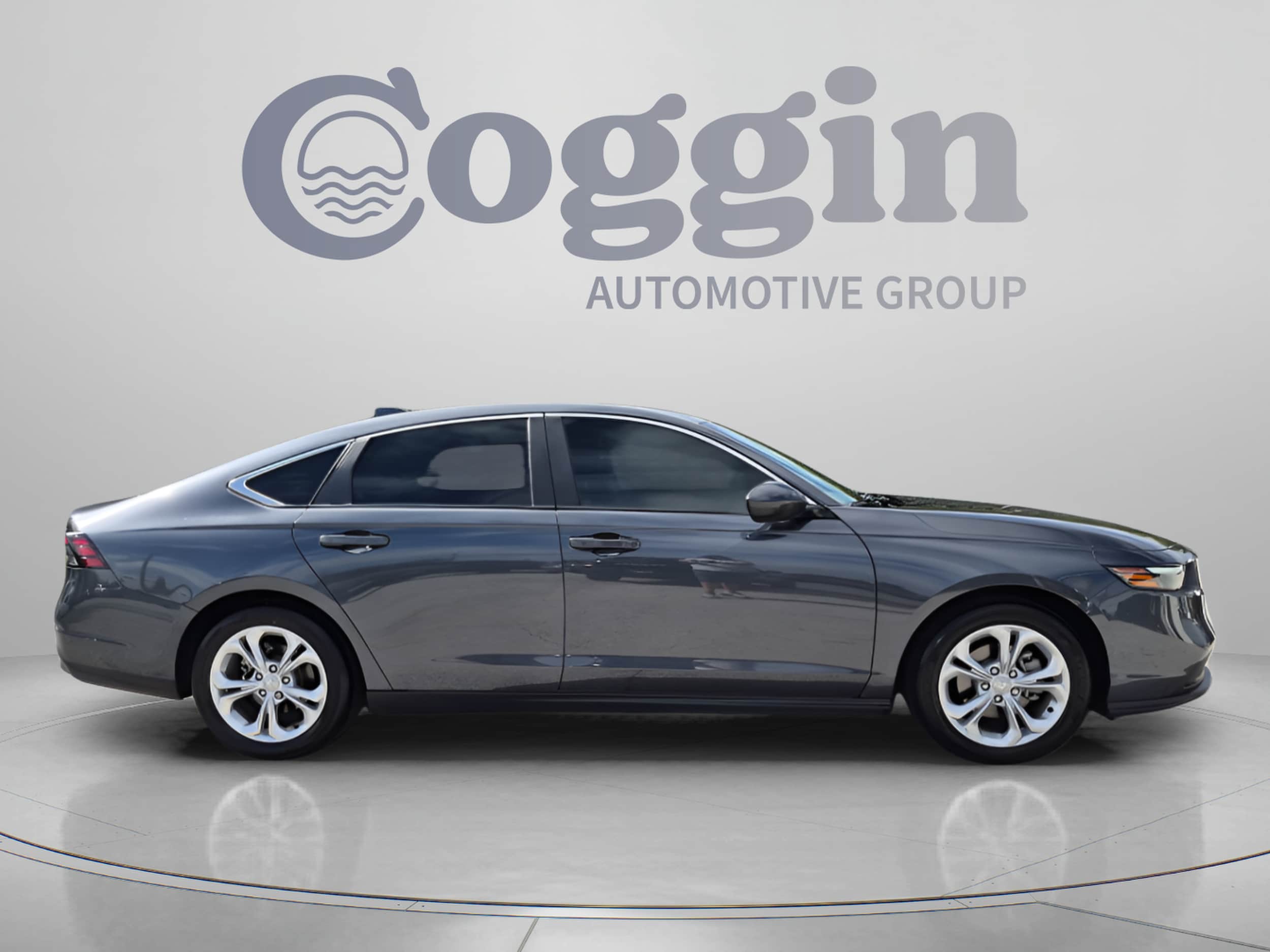 2024 Honda Accord LX - Photo 8