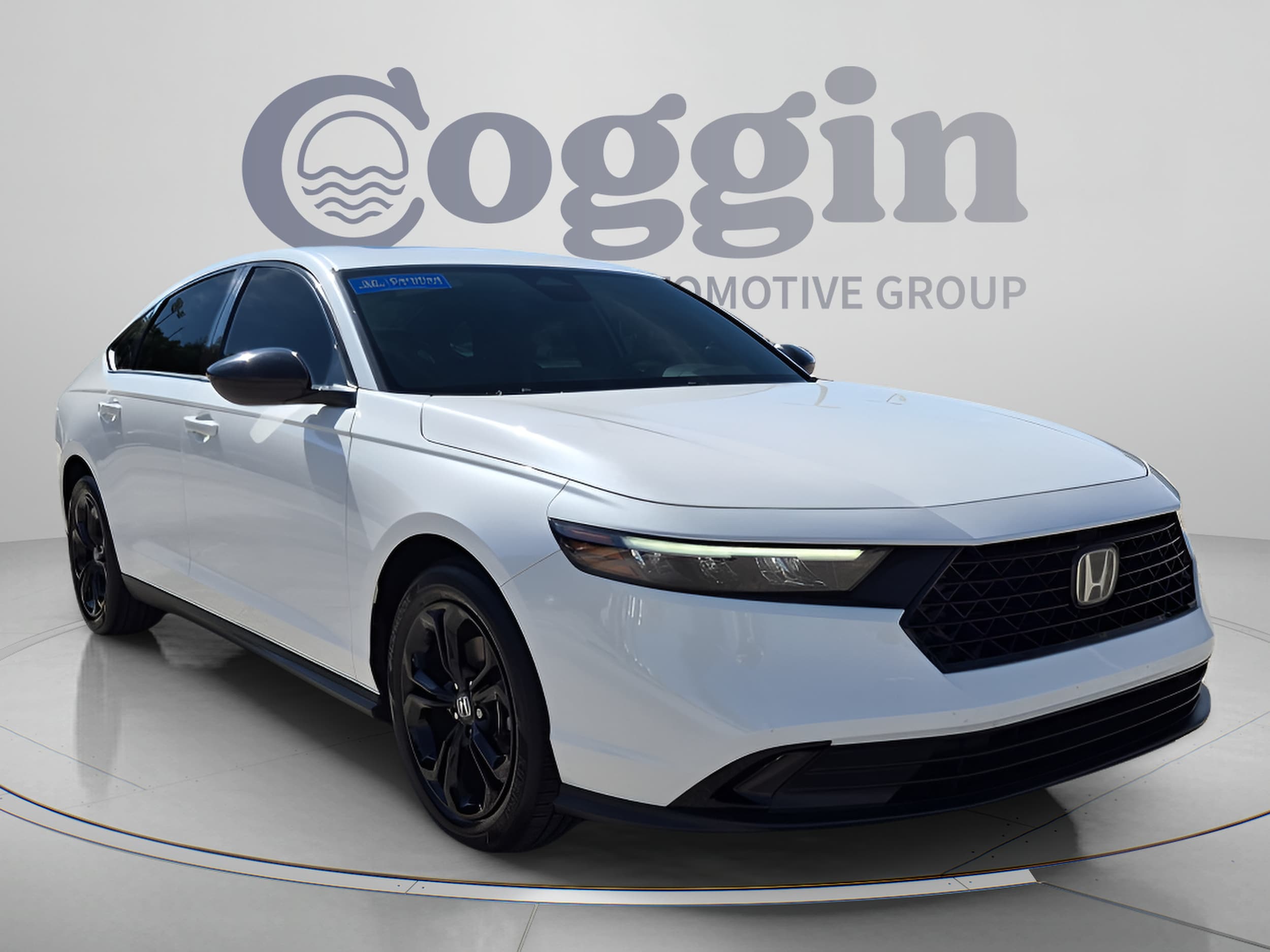 2025 Honda Accord SE - Photo 9