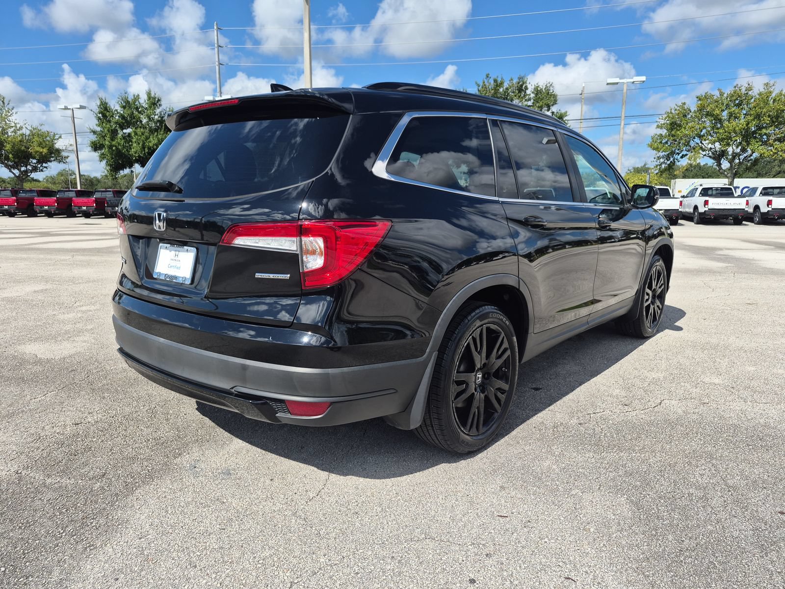 2021 Honda Pilot SE - Photo 7