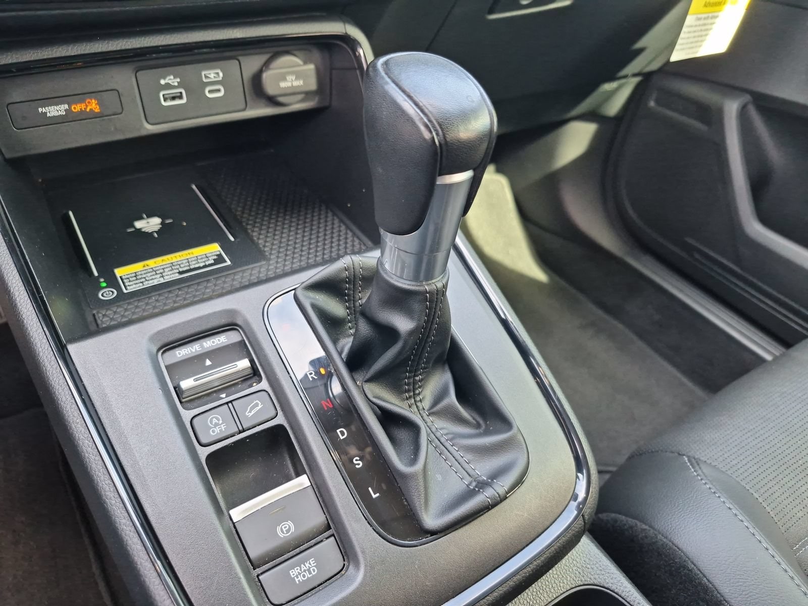 2024 Honda CR-V EX-L - Photo 16