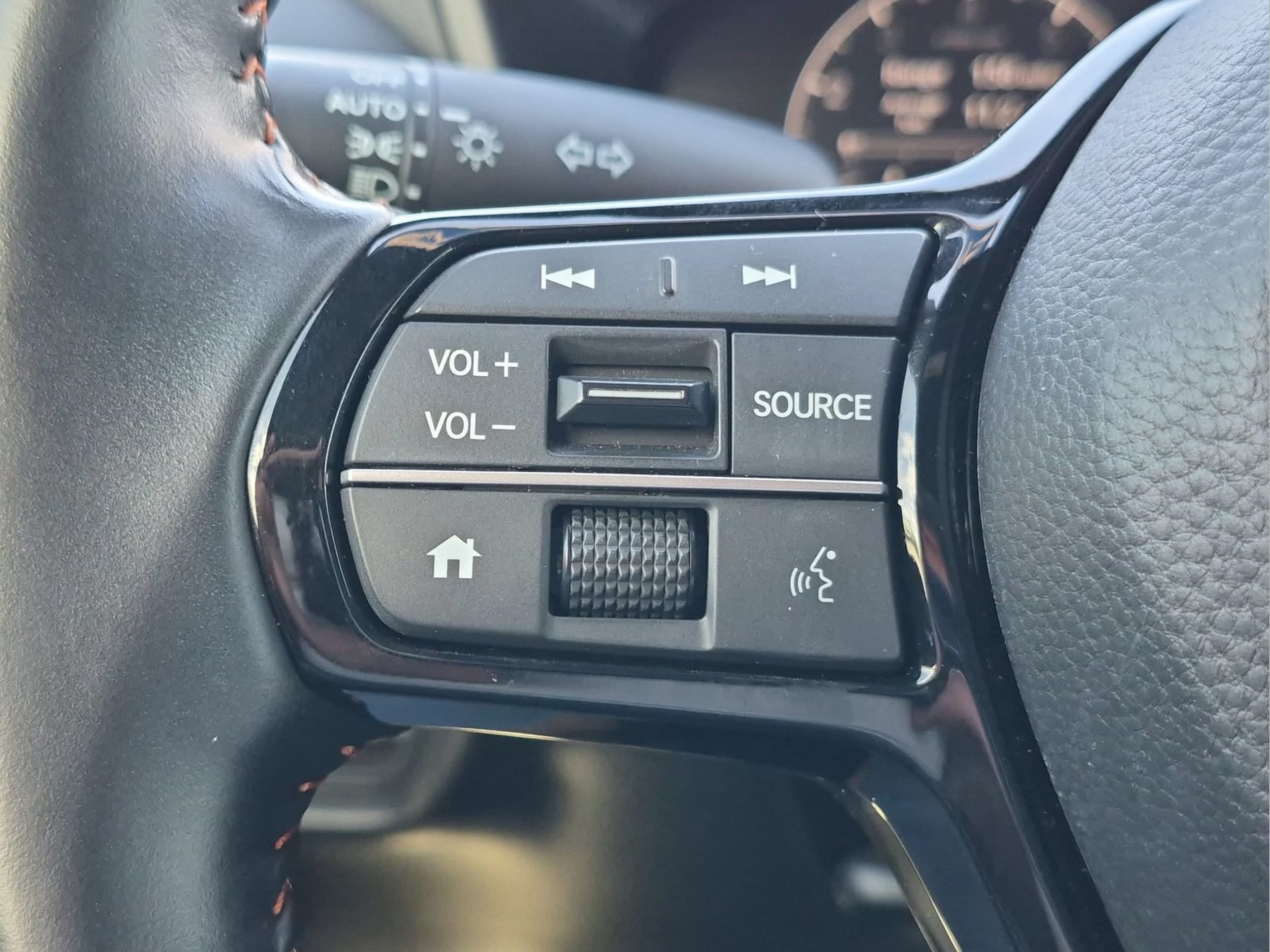 2025 Honda HR-V Sport - Photo 14
