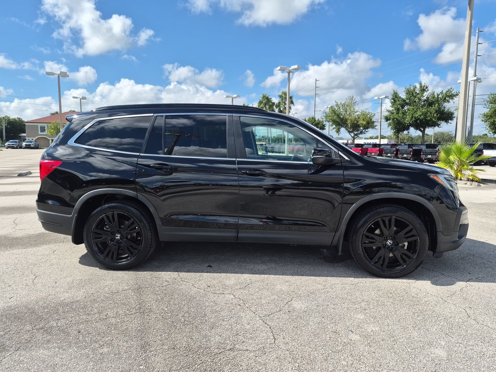 2021 Honda Pilot SE - Photo 8