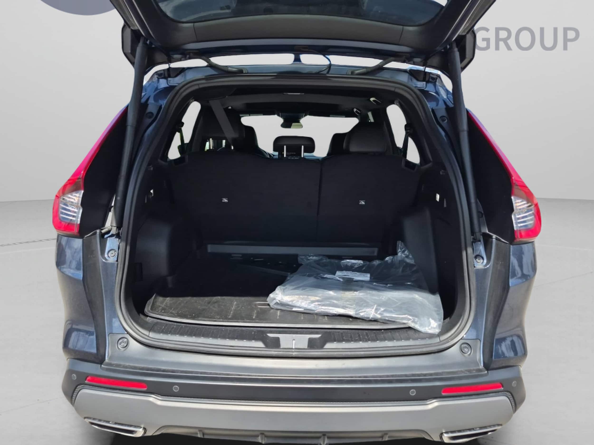 2025 Honda CR-V Sport Touring - Photo 29