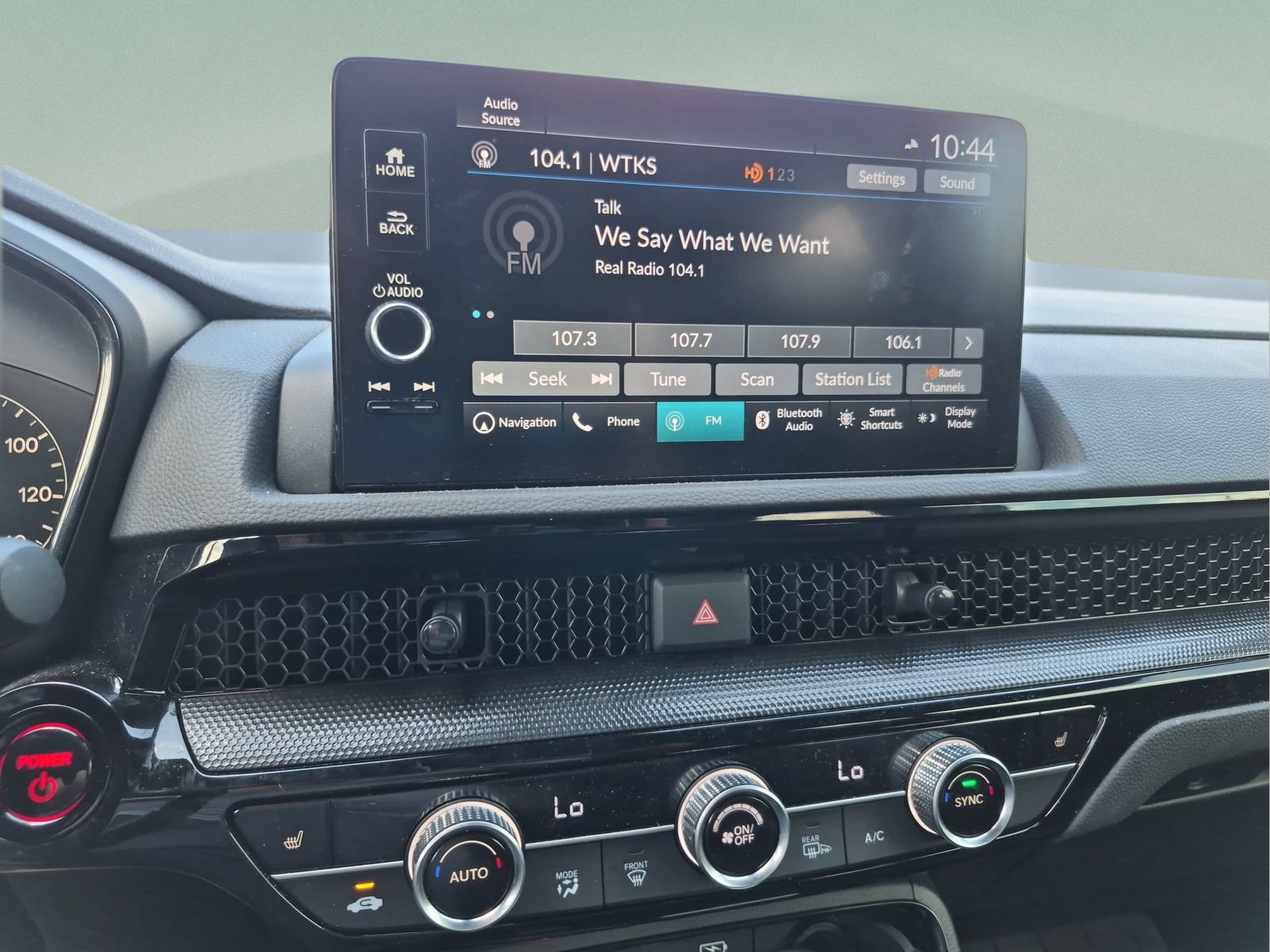 2025 Honda CR-V Sport Touring - Photo 13