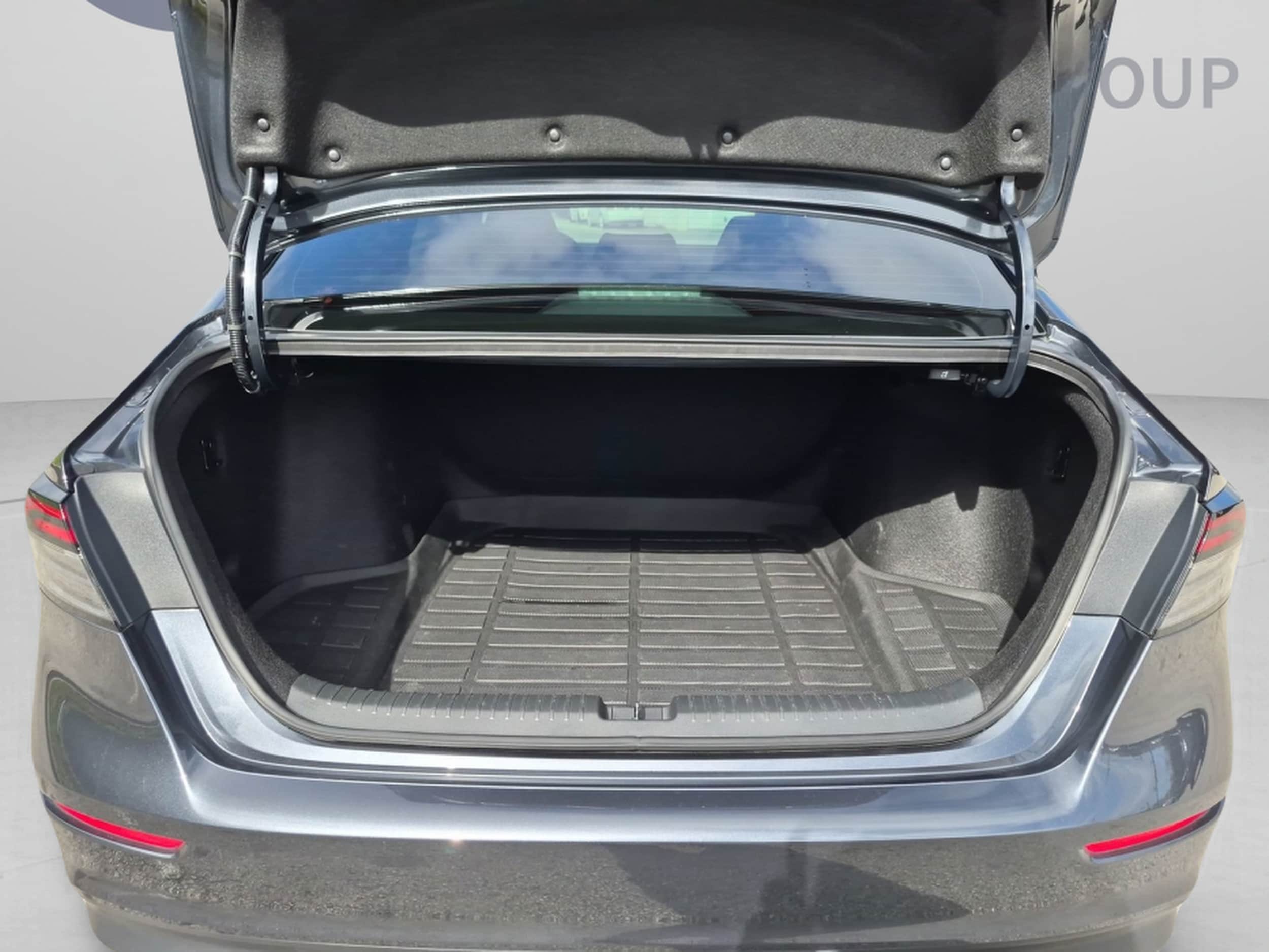 2024 Honda Accord LX - Photo 29