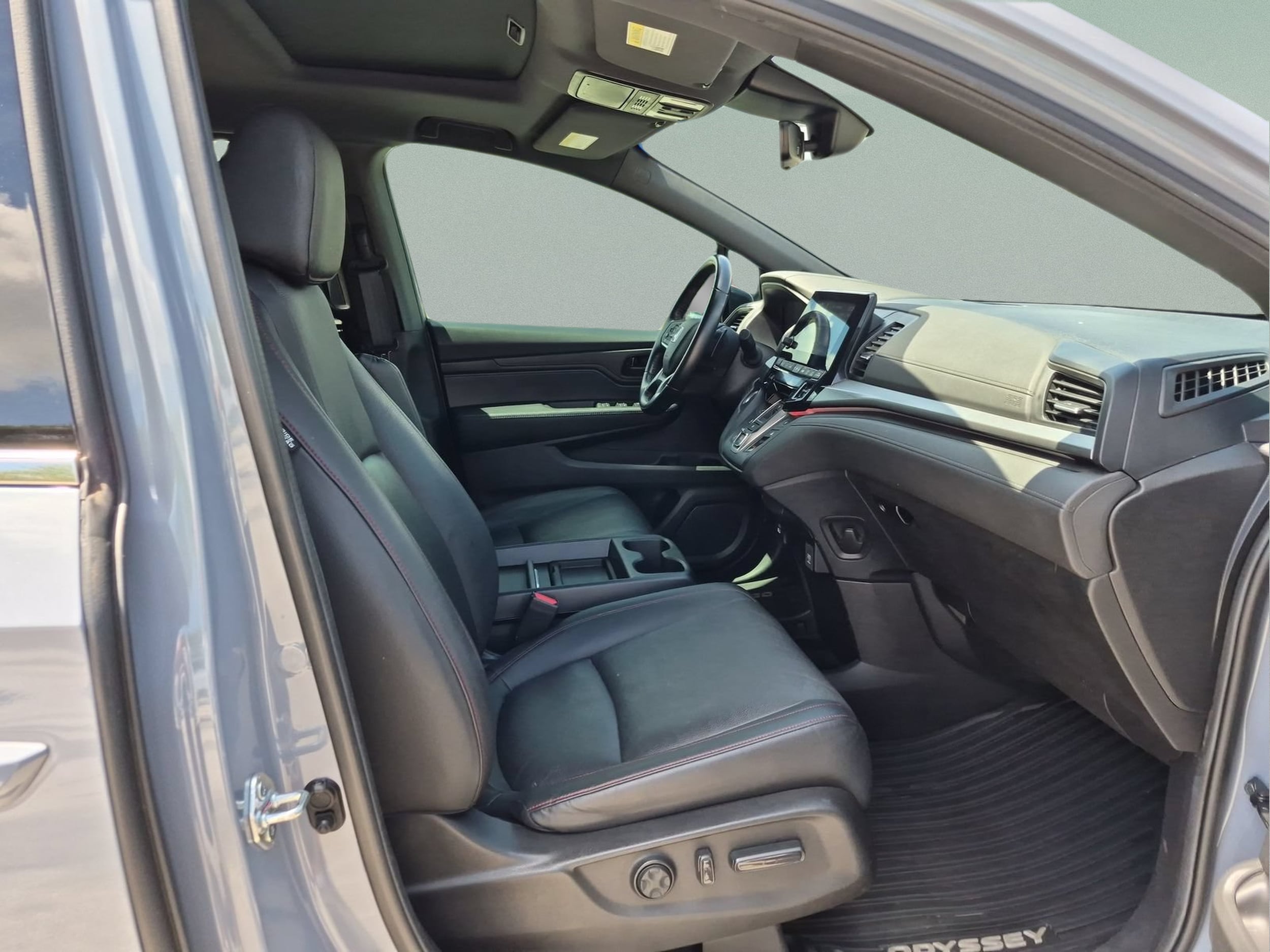 2024 Honda Odyssey SPORT - Photo 21