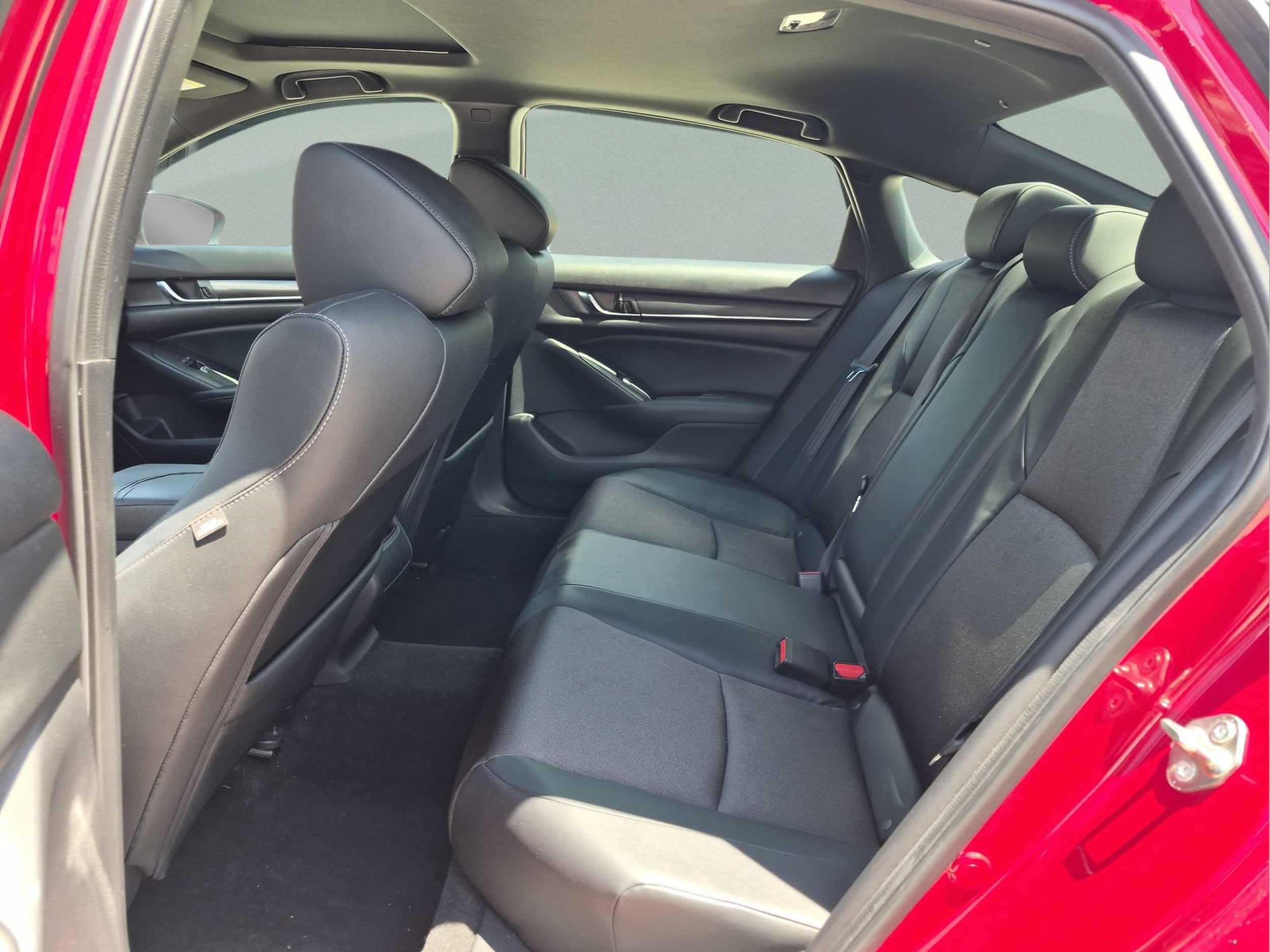 2018 Honda Accord Sport - Photo 18
