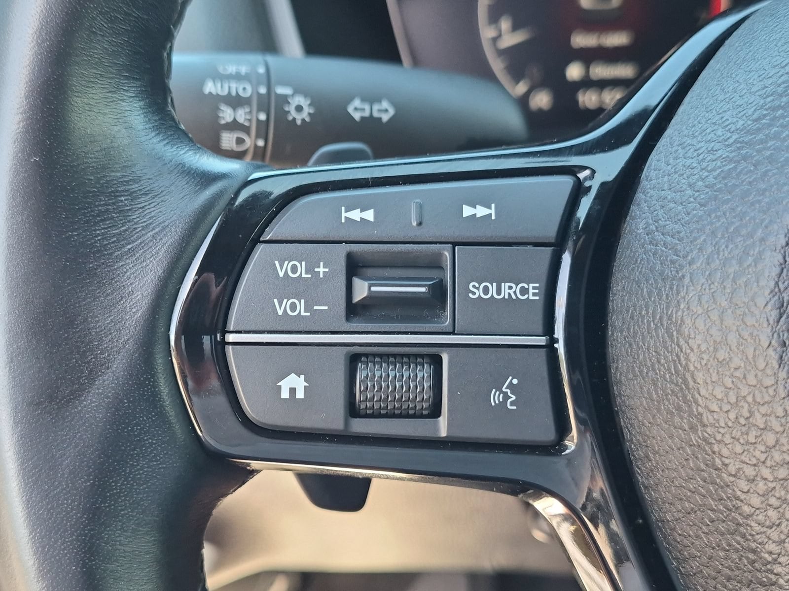2025 Honda Civic Hatchback Sport - Photo 14