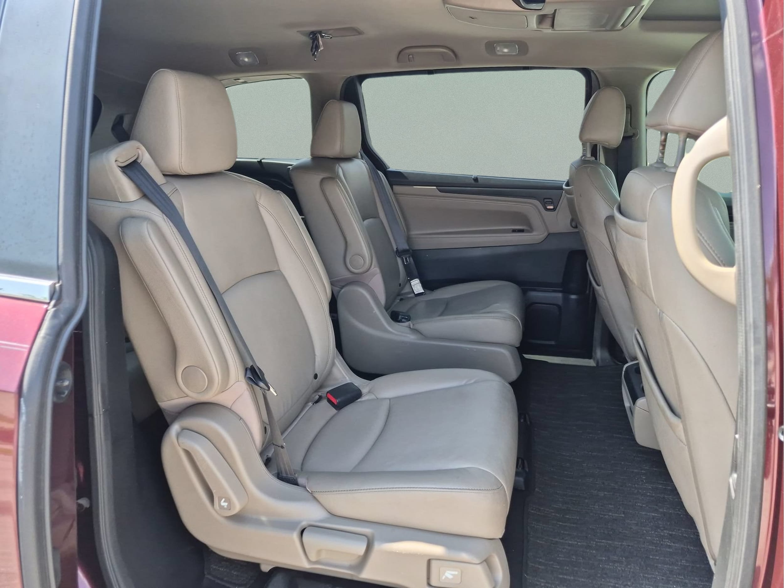 2021 Honda Odyssey Touring - Photo 18