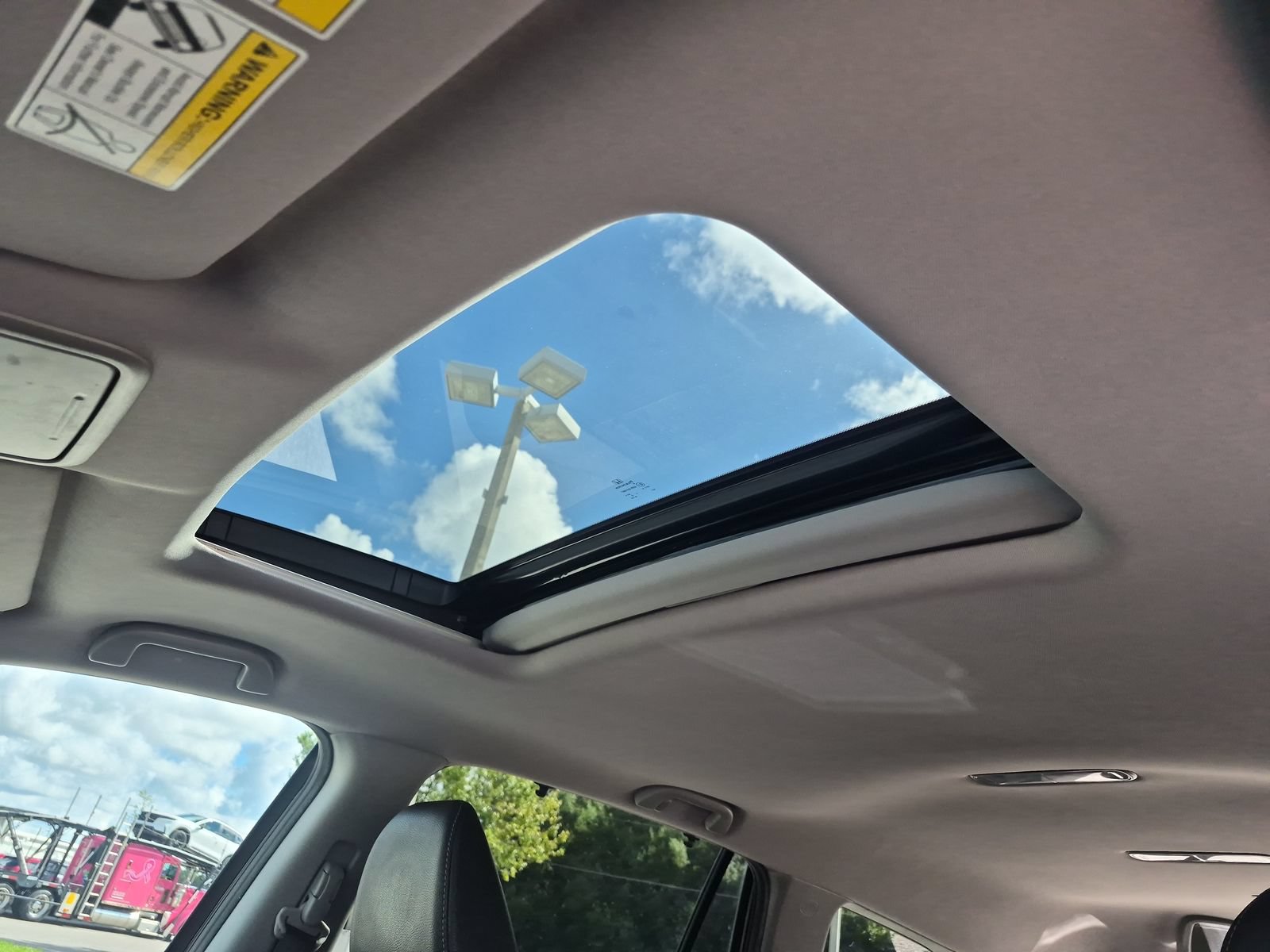 2021 Honda Pilot SE - Photo 33