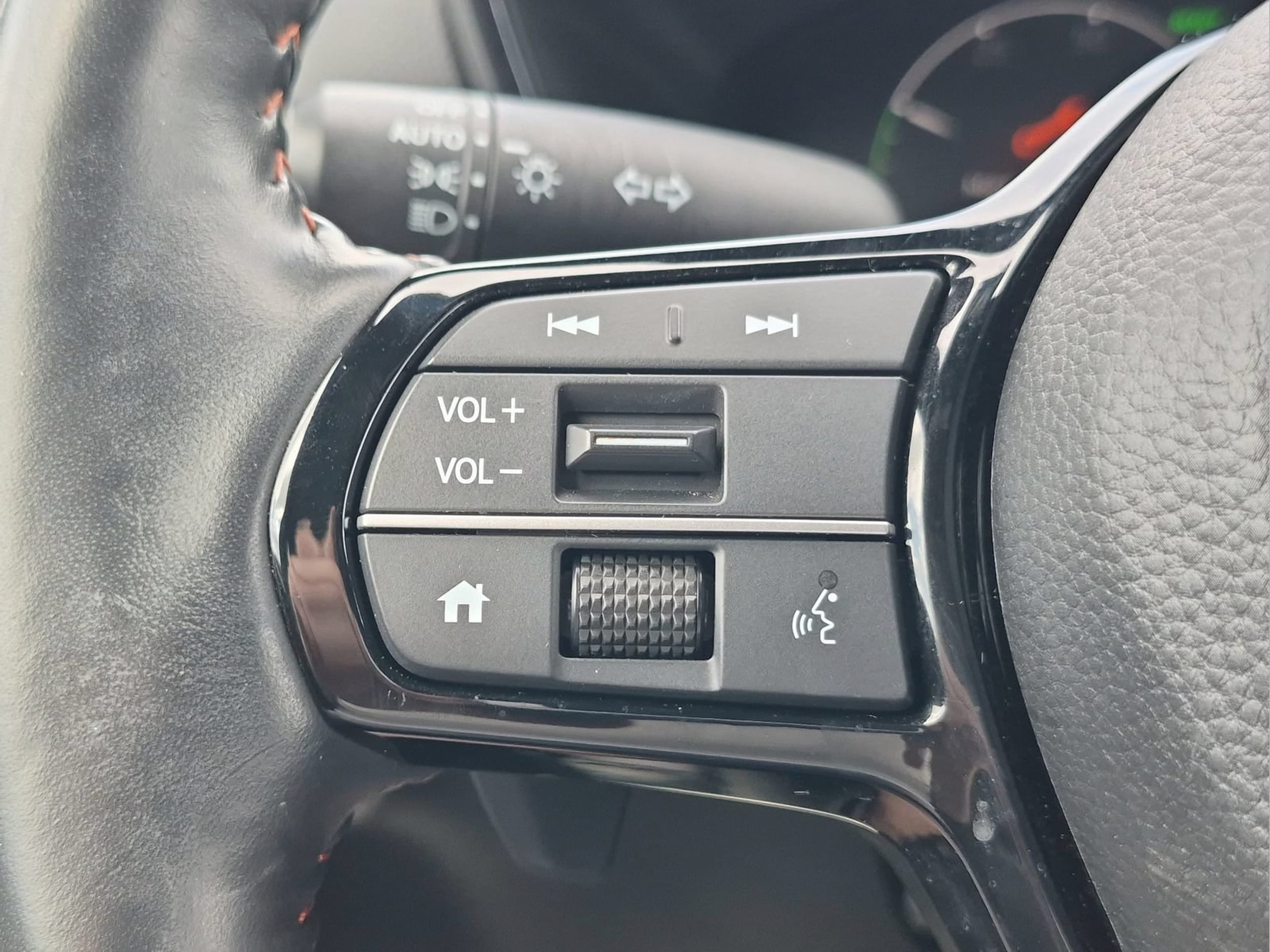 2024 Honda CR-V Sport Touring - Photo 14
