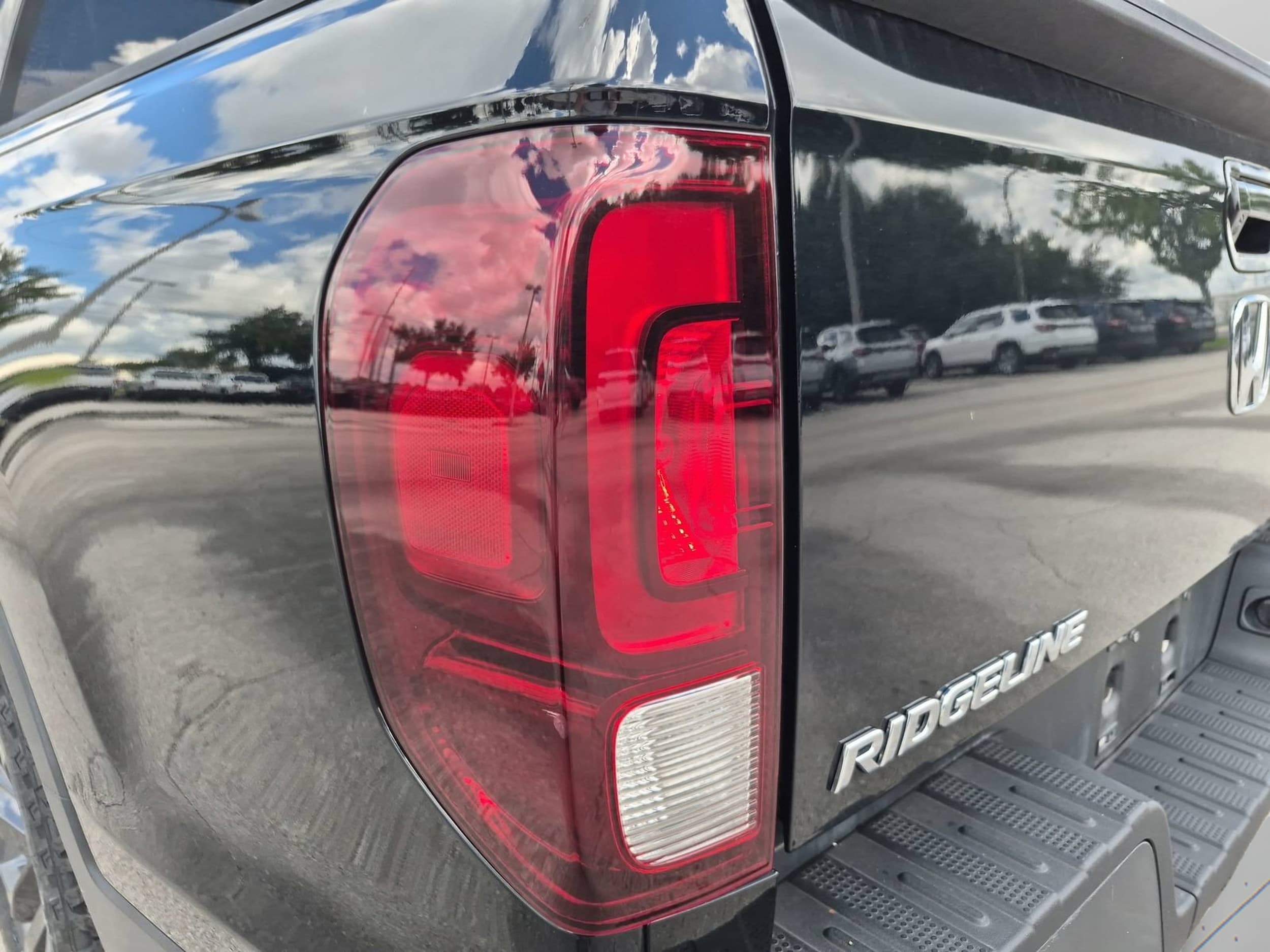 2023 Honda Ridgeline Sport - Photo 31