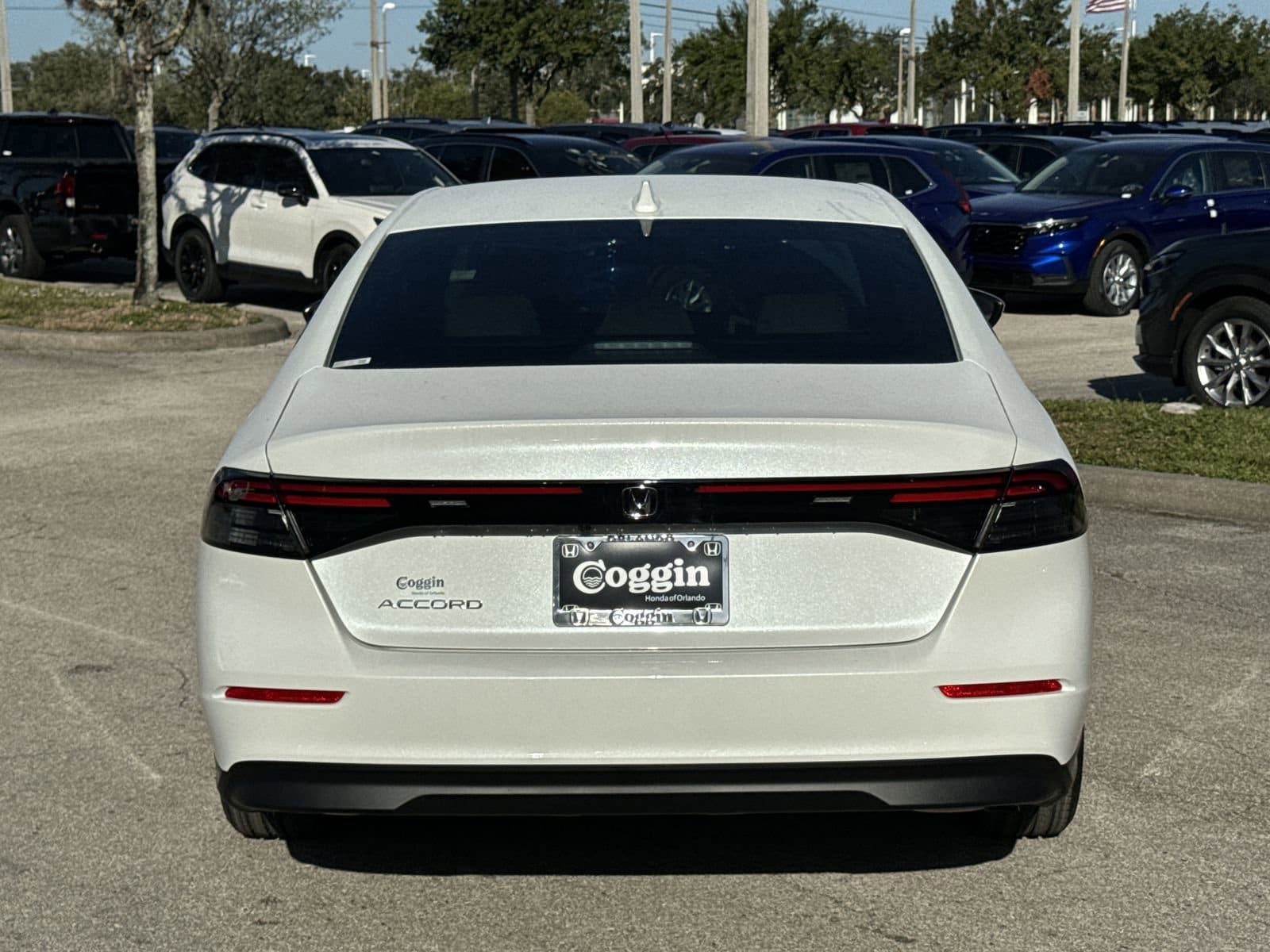 2025 Honda Accord LX - Photo 6