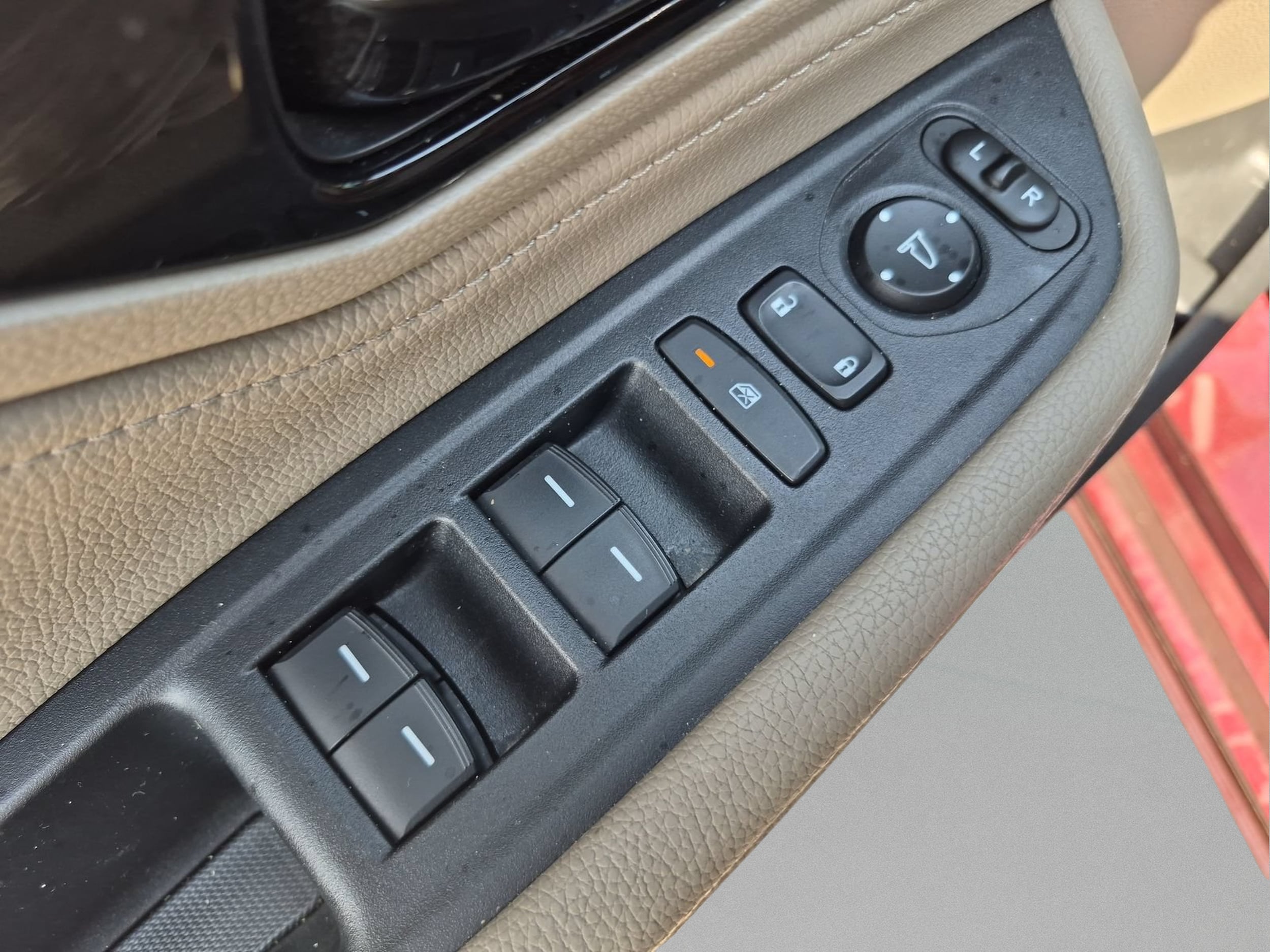 2021 Honda Odyssey Touring - Photo 16