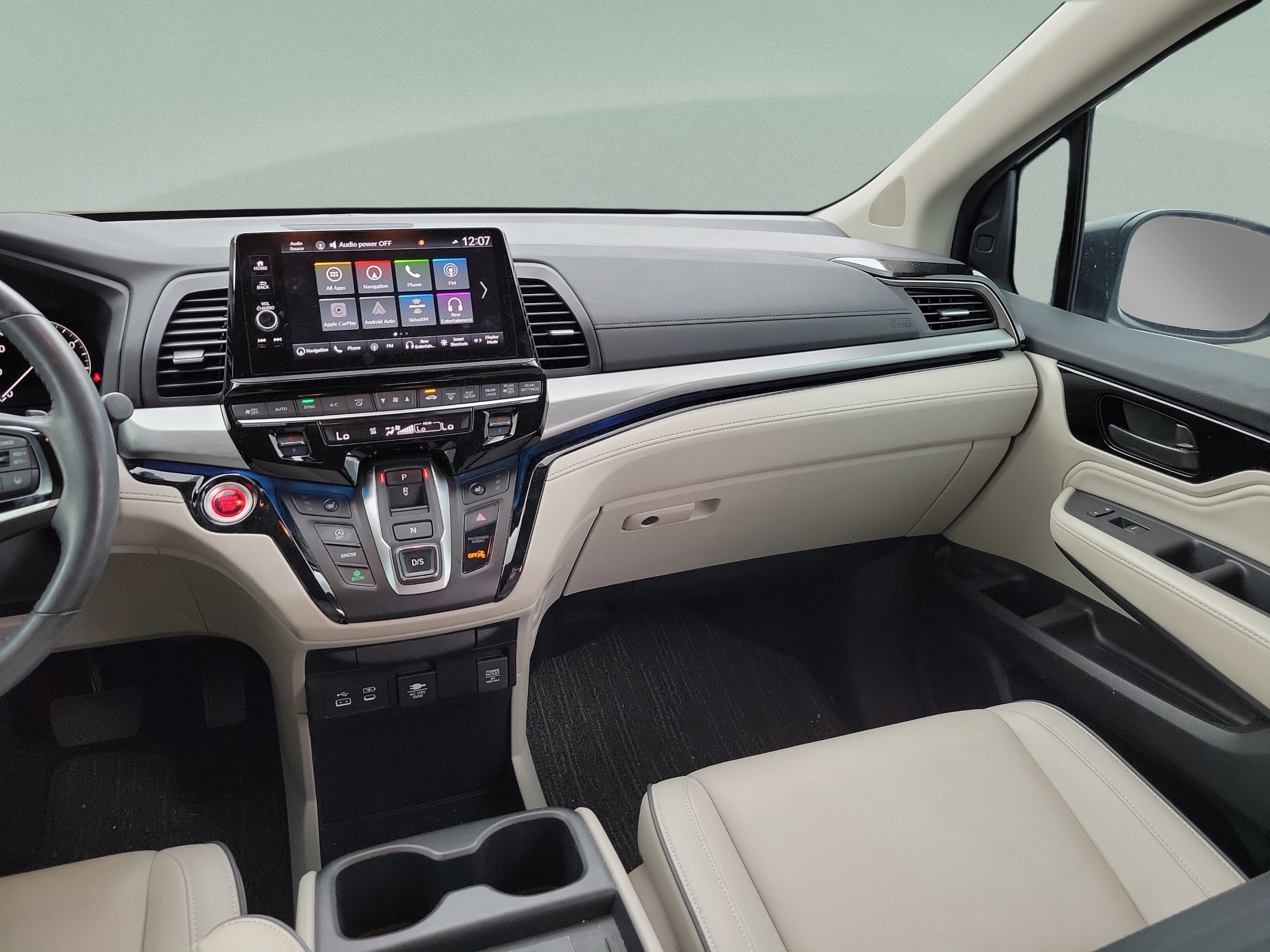 2025 Honda Odyssey Touring - Photo 18